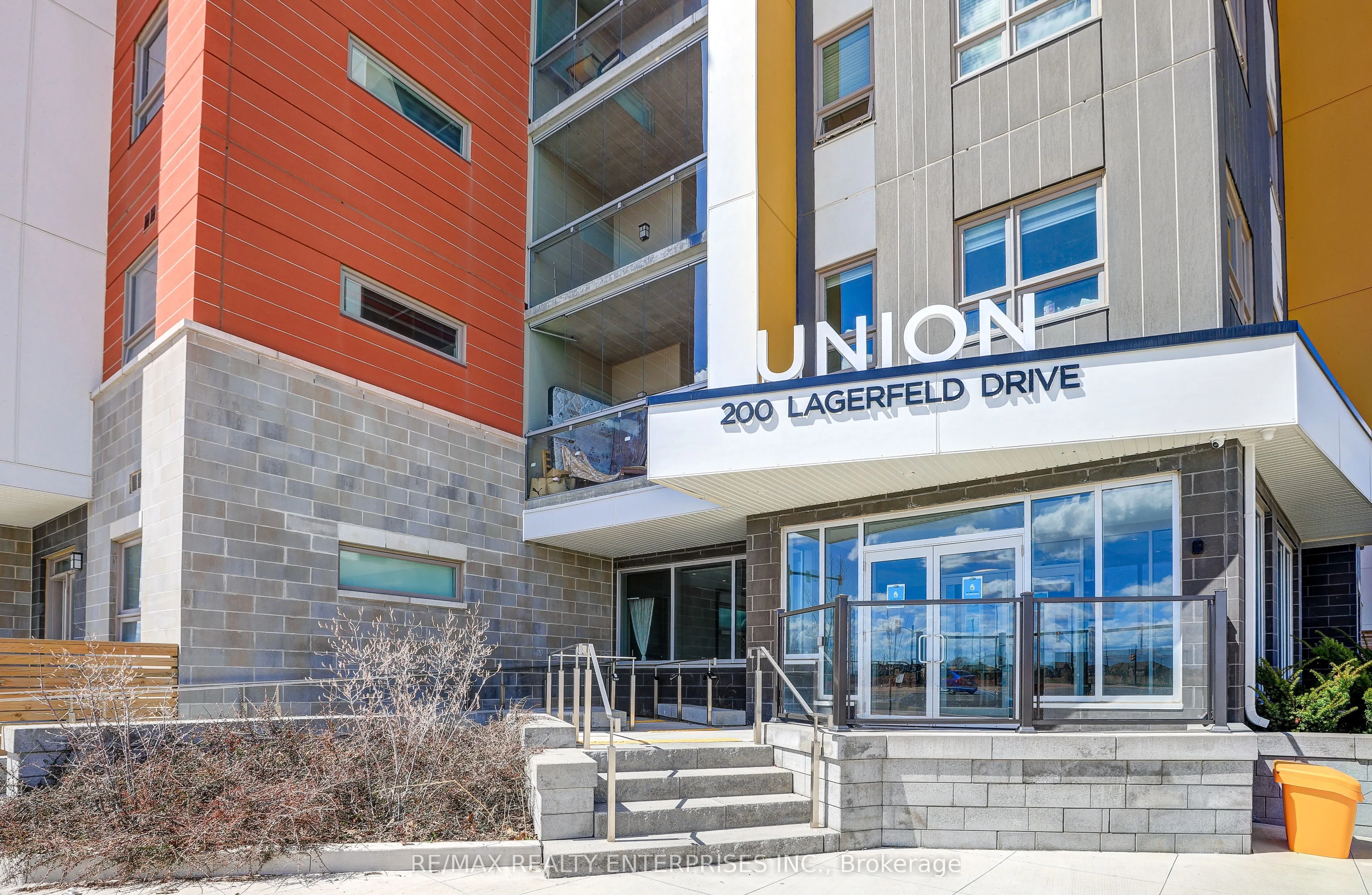 Property For Lease | W13554232