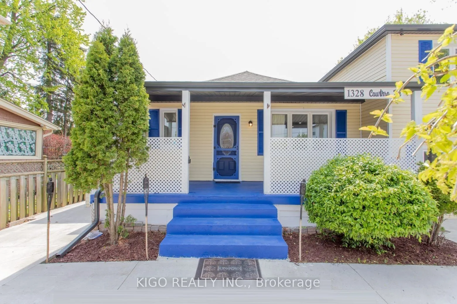 Detached Home For Lease | W13554290
