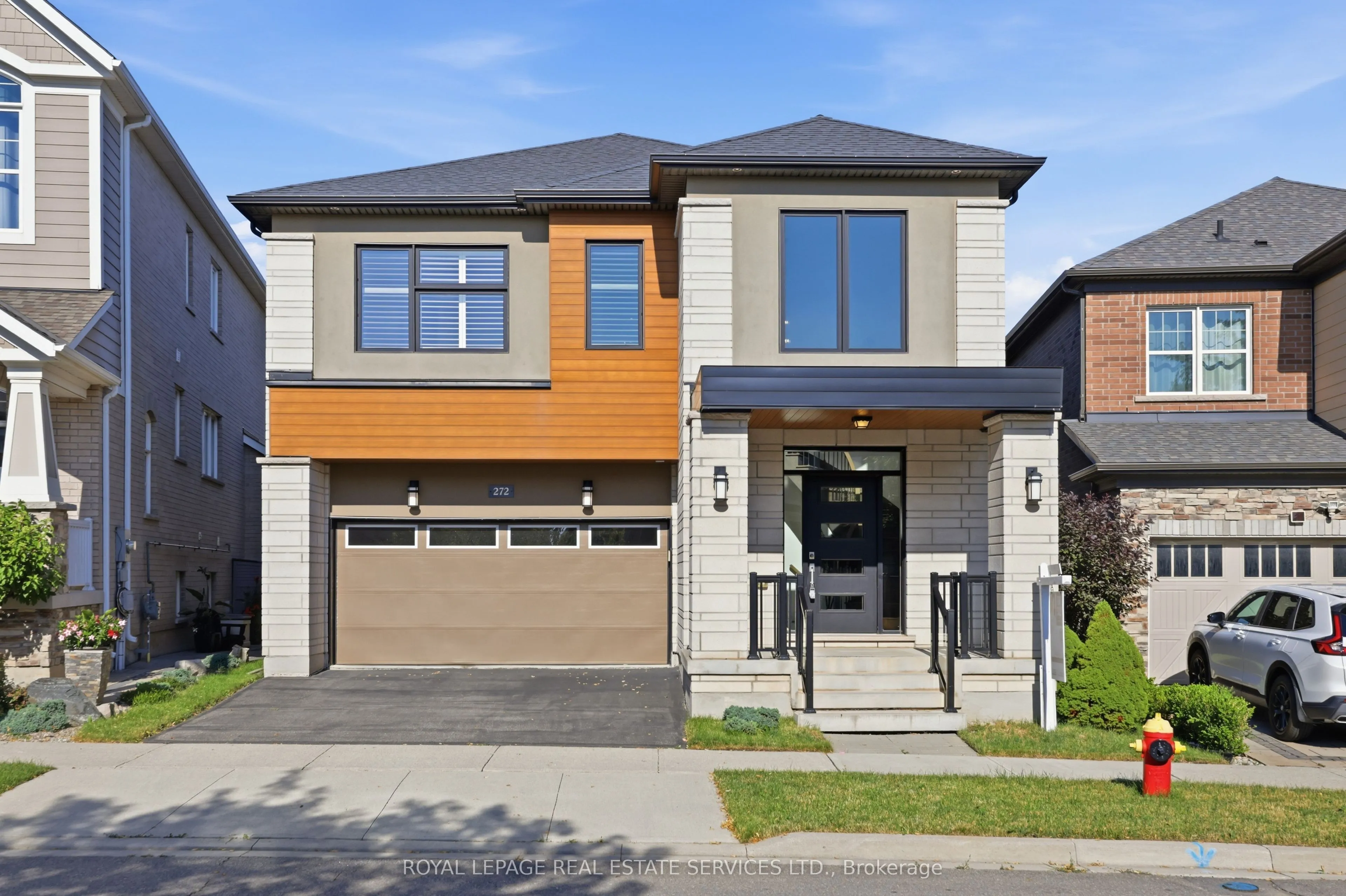 Detached Home For Sale | W13555918