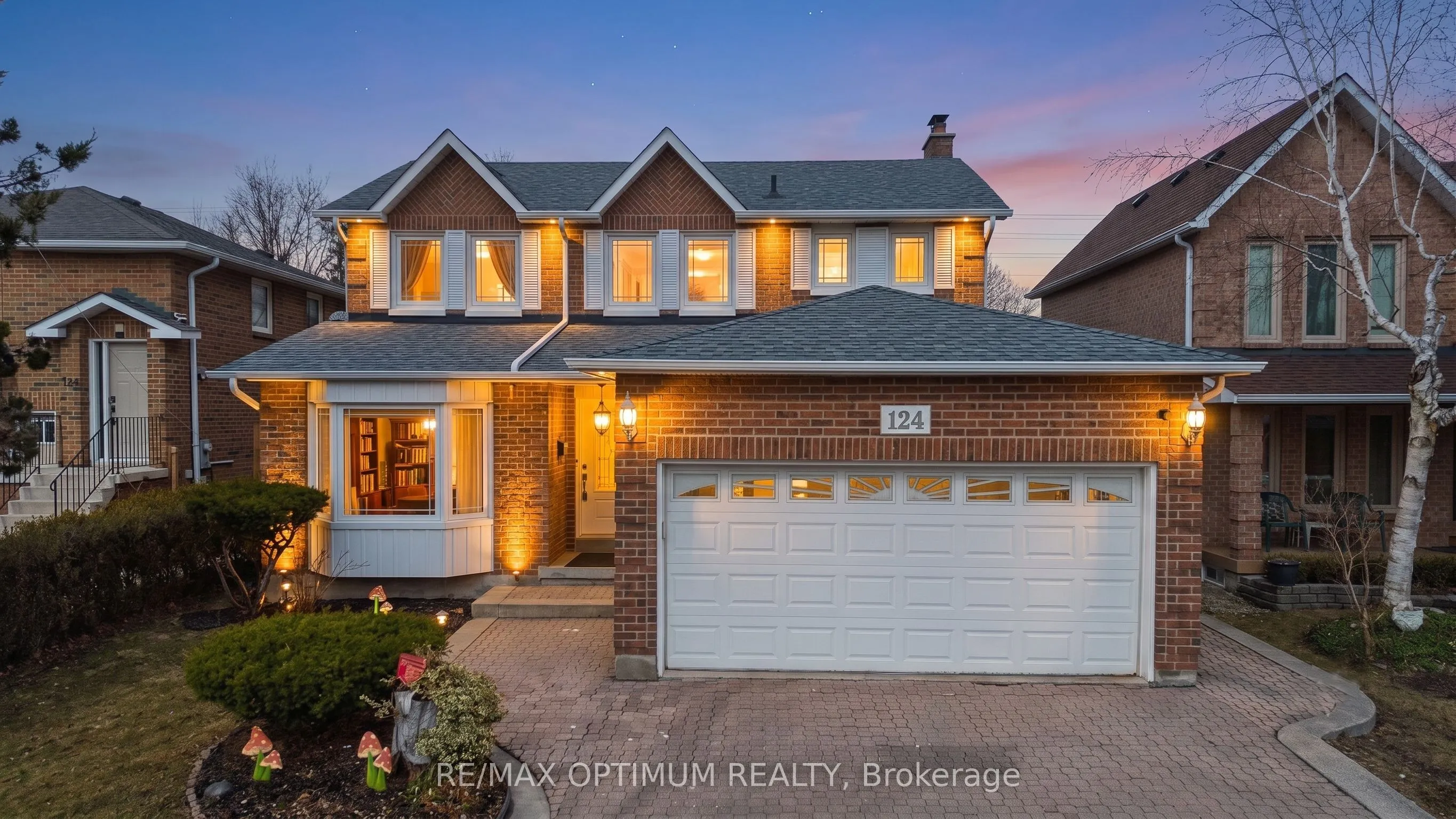 Detached Home For Sale | W13556286