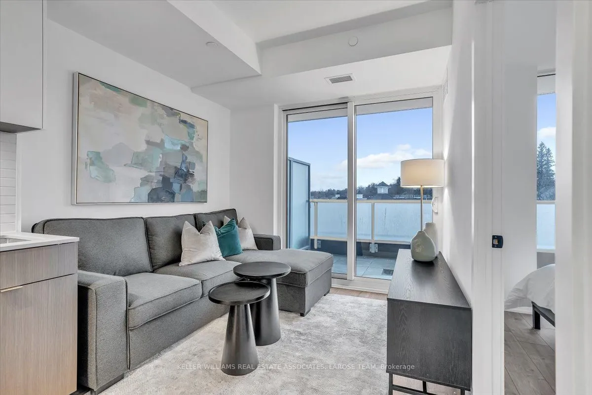 Property For Lease | W13556316