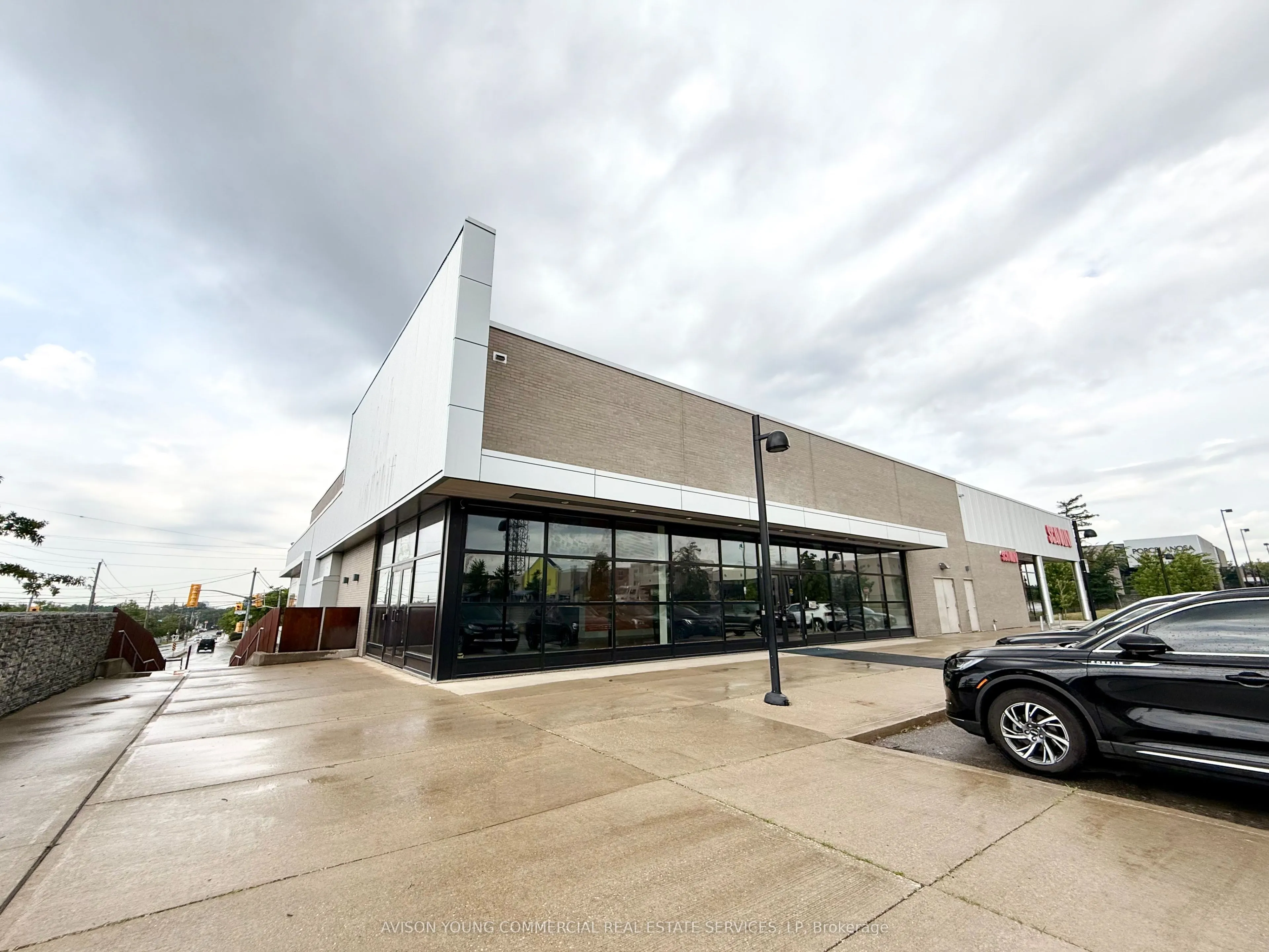 Office For Lease | W13556356