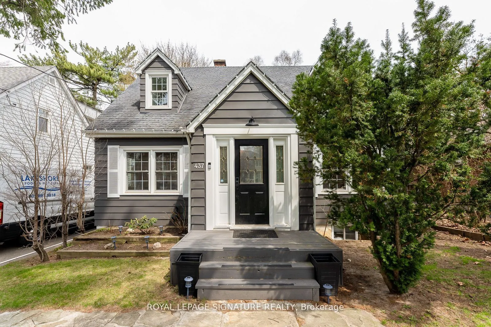 Detached Home For Lease | W13556740