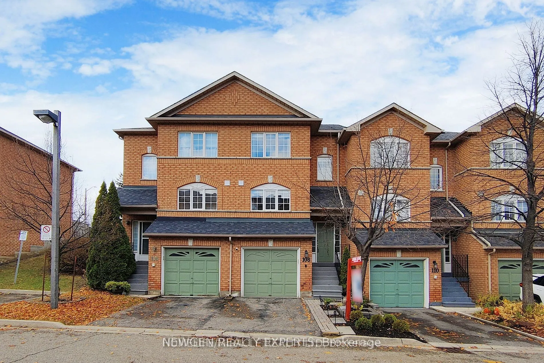Property For Lease | W13556976