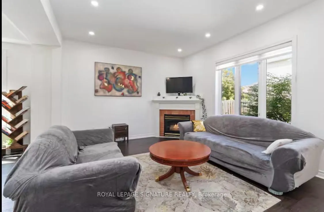 Detached Home For Lease | W13557720