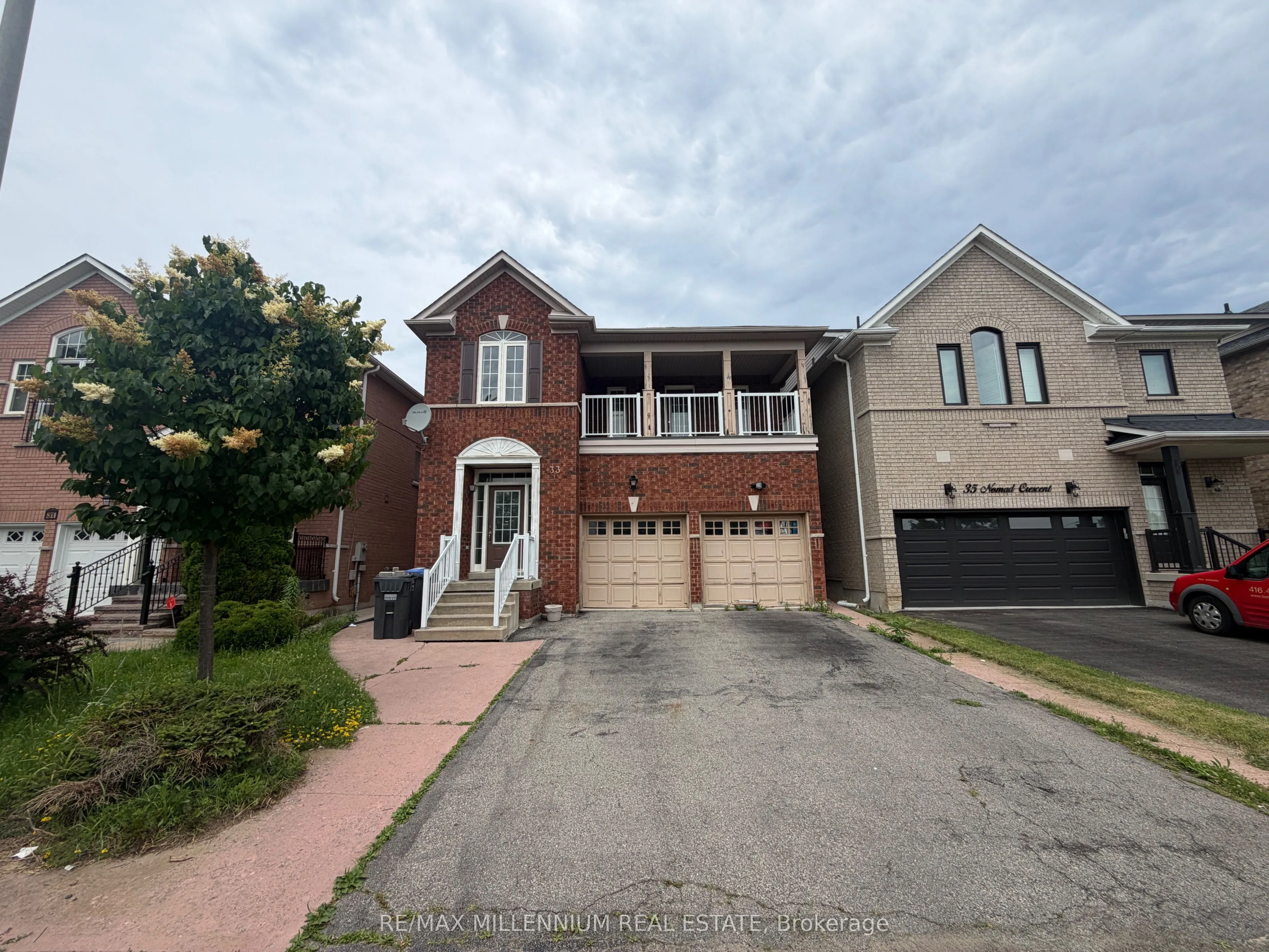 Detached Home For Lease | W13557956