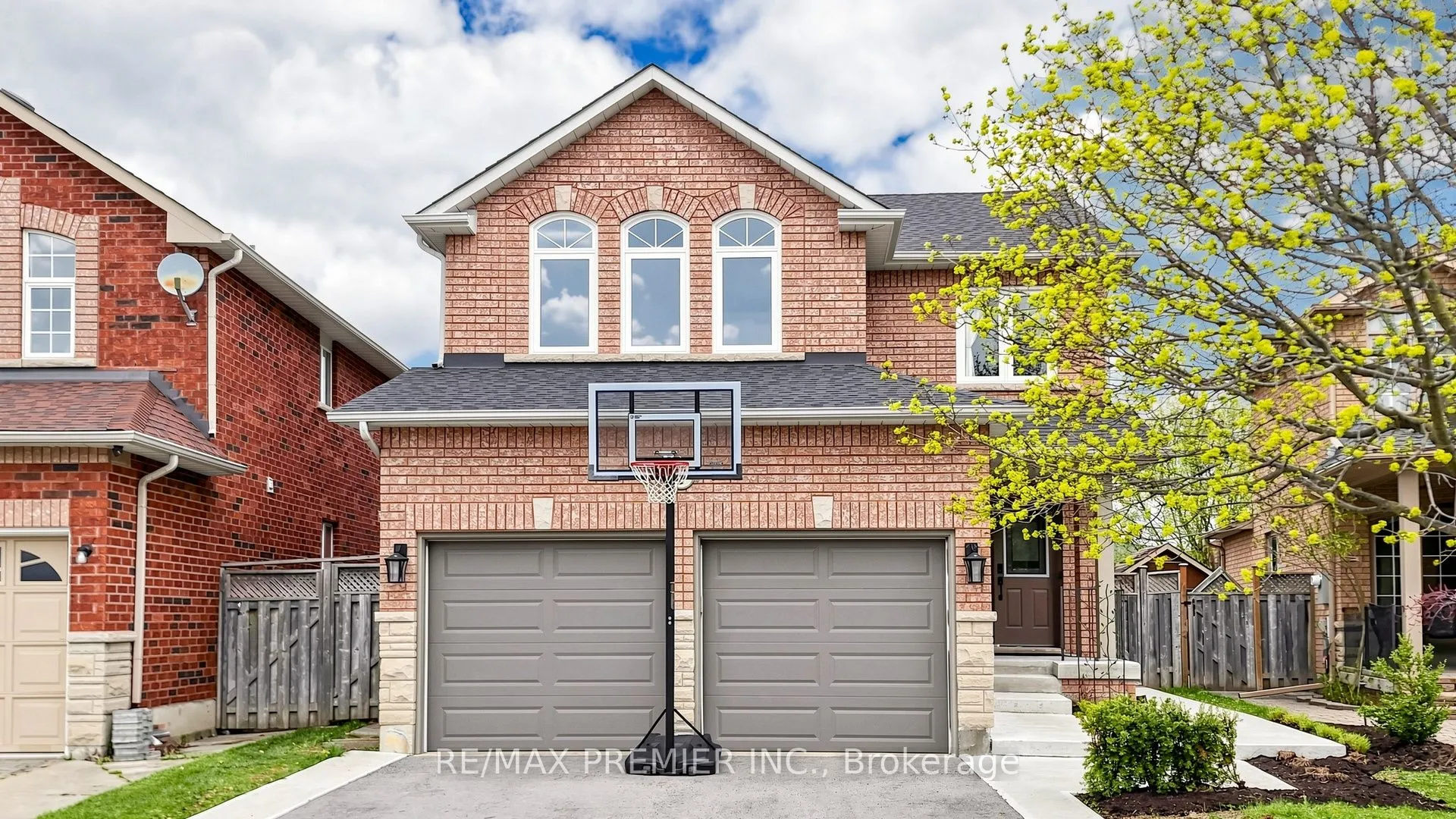Detached Home For Sale | W13559096