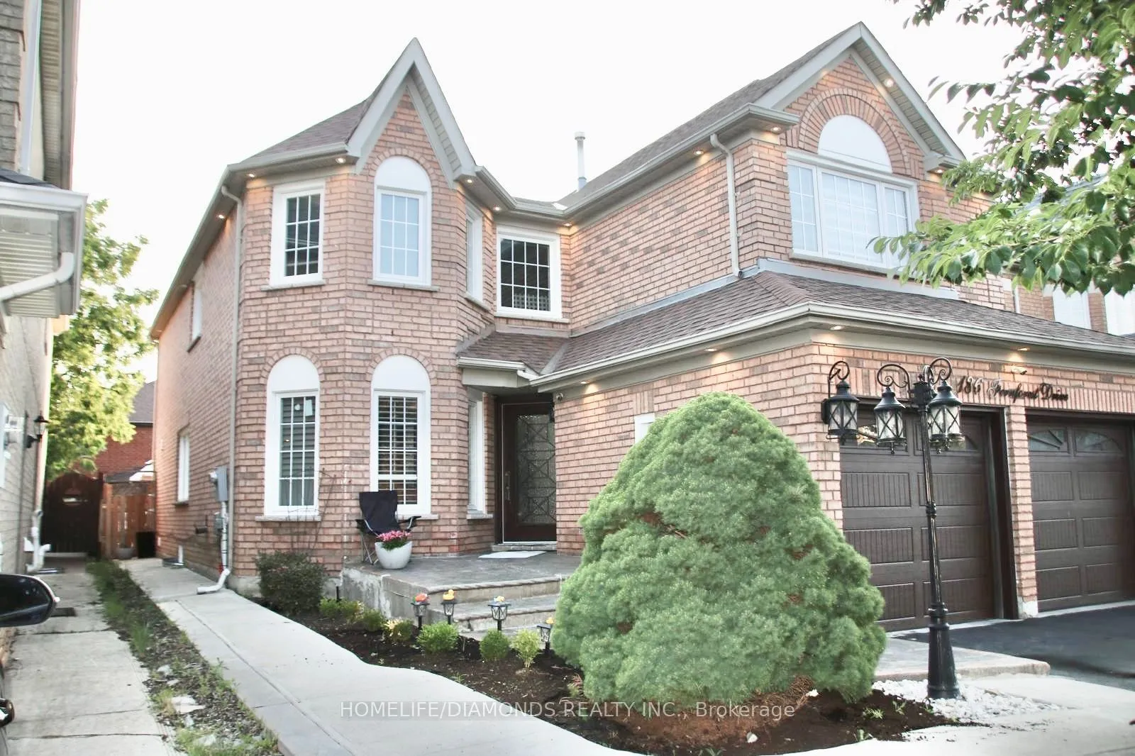 Detached Home For Sale | W13559122