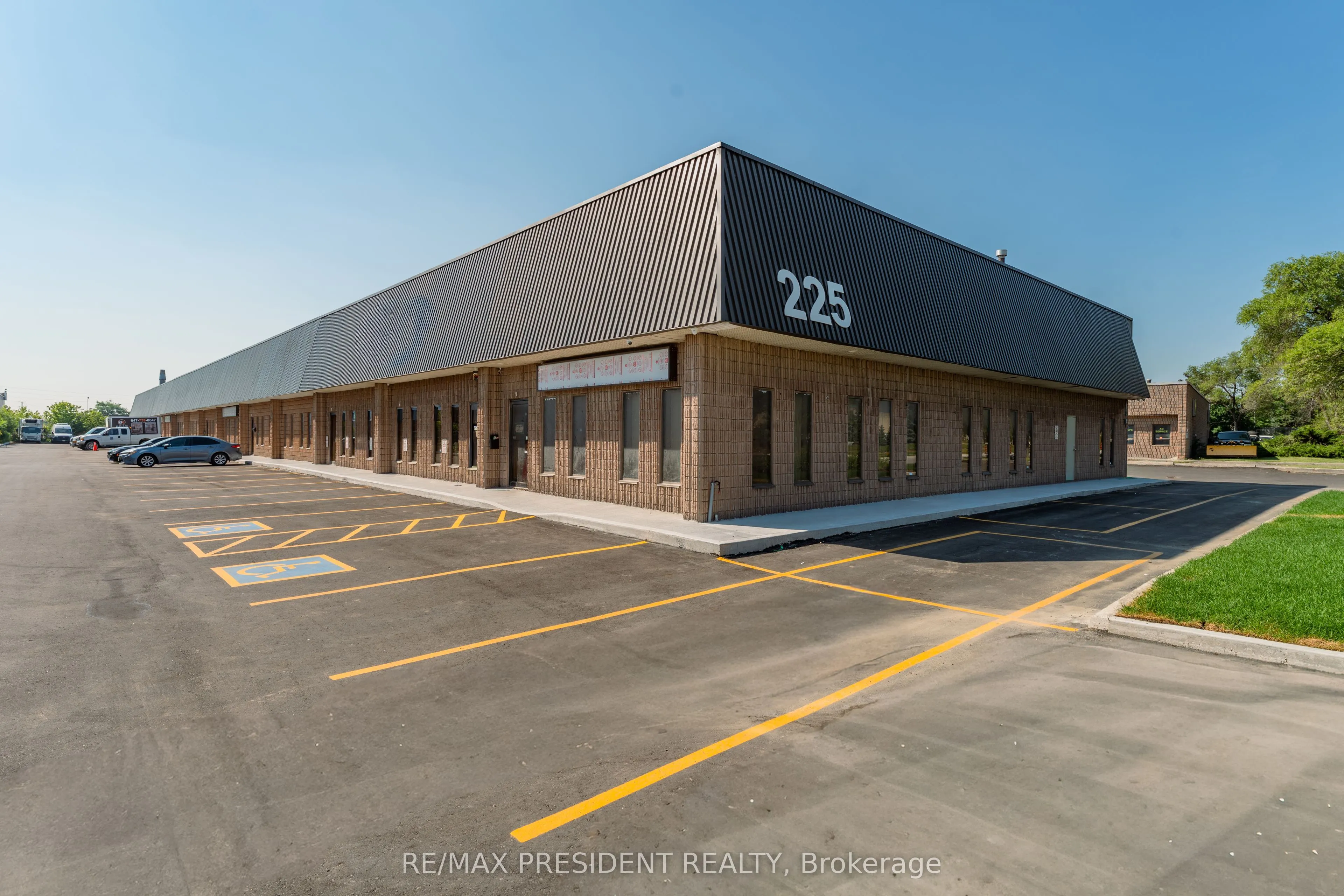 Industrial Property For Sale | W13561598