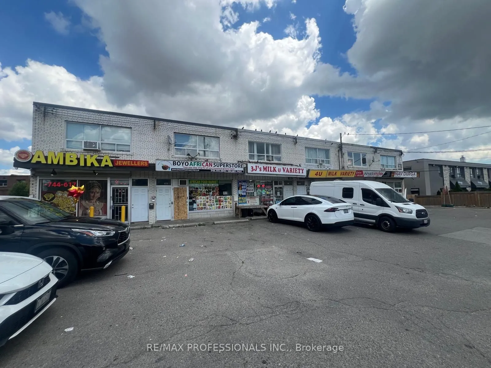 Property For Lease | W13562746