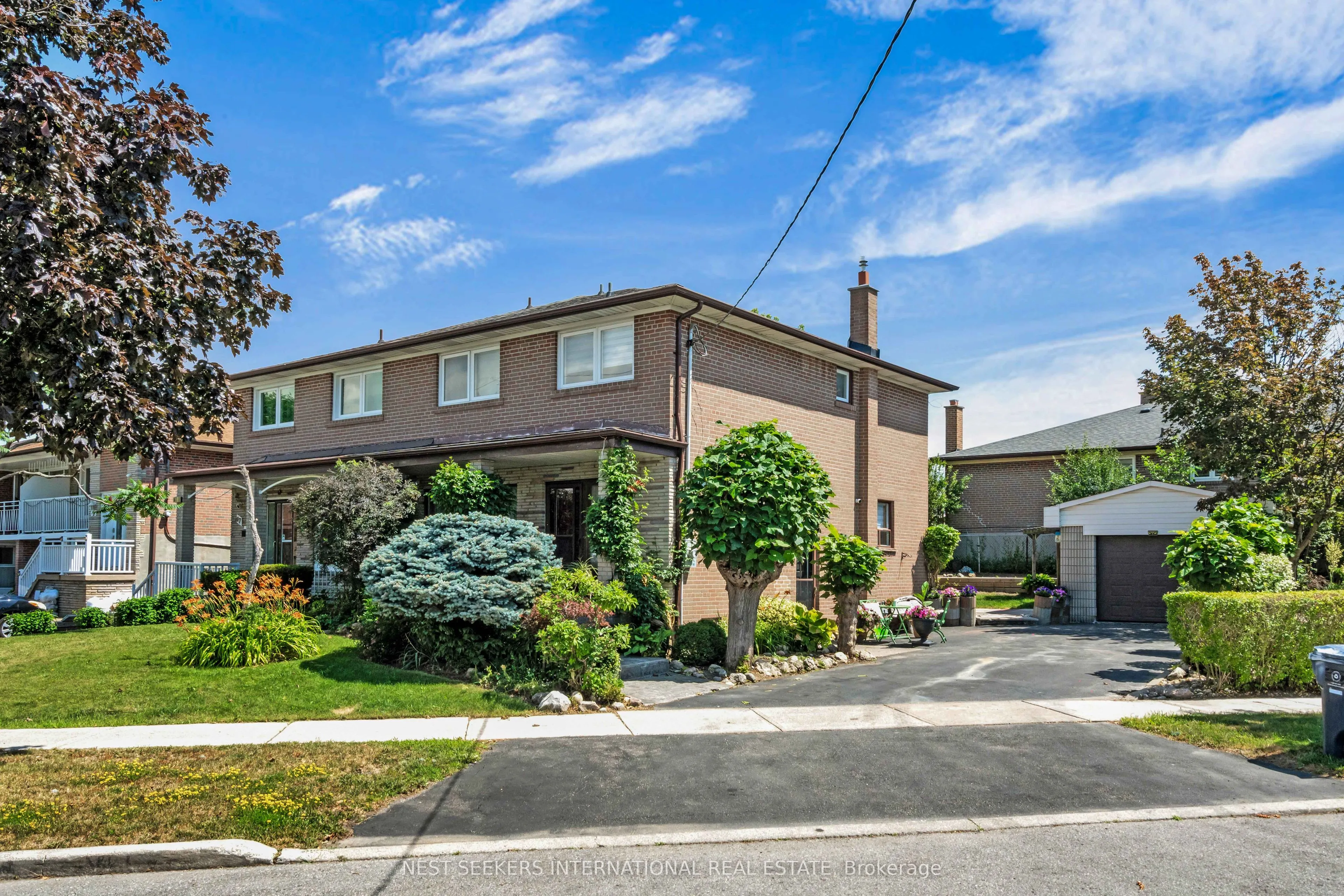 Semi-Detached Home For Sale | W13562754