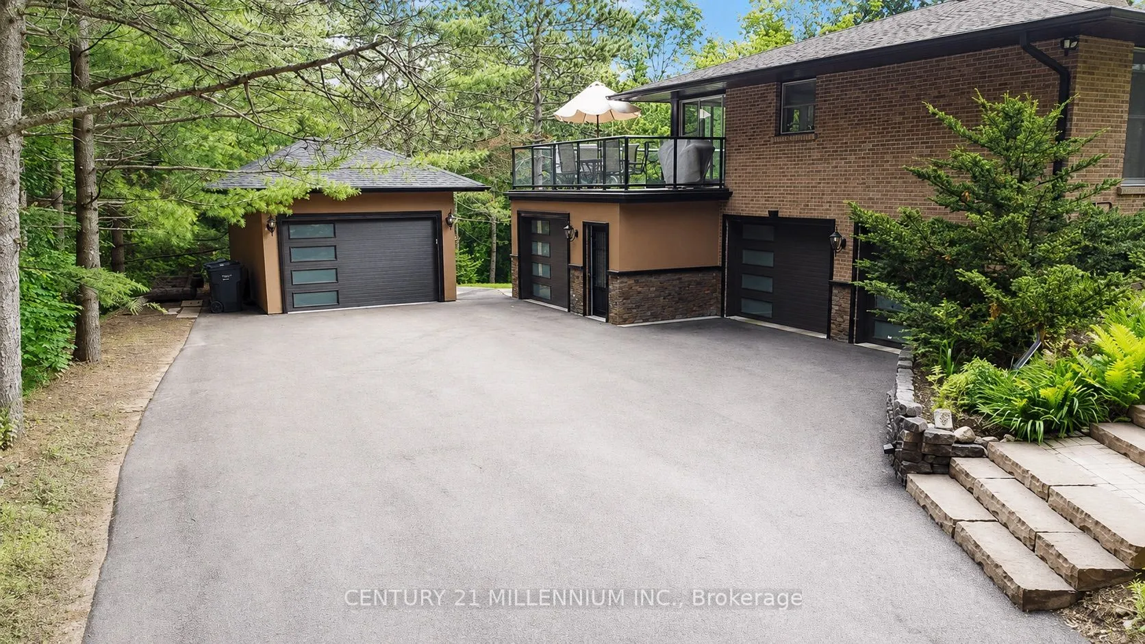 Detached Home For Sale | W13563894