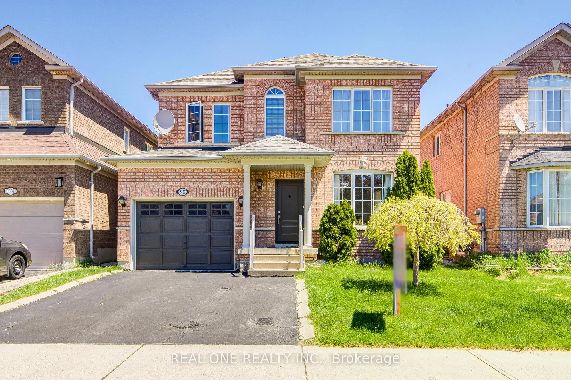 Detached Home For Sale | W13564050