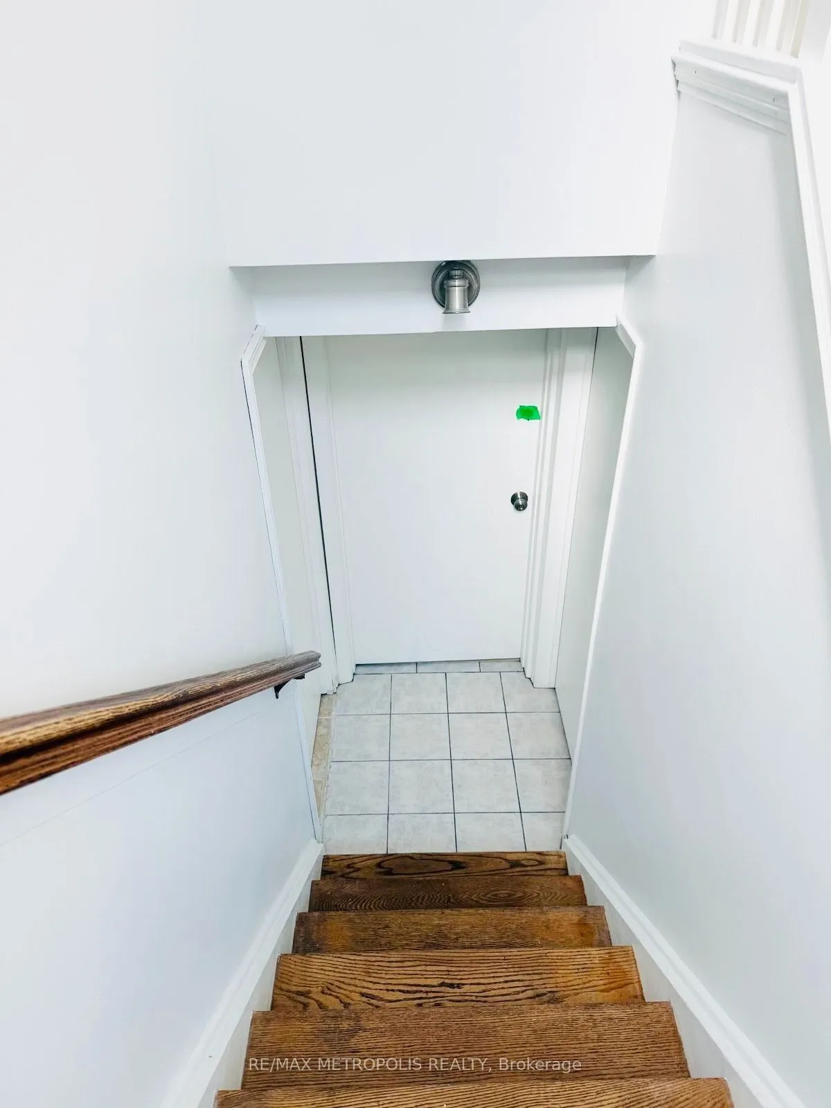 Semi-Detached Home For Lease | W13564124