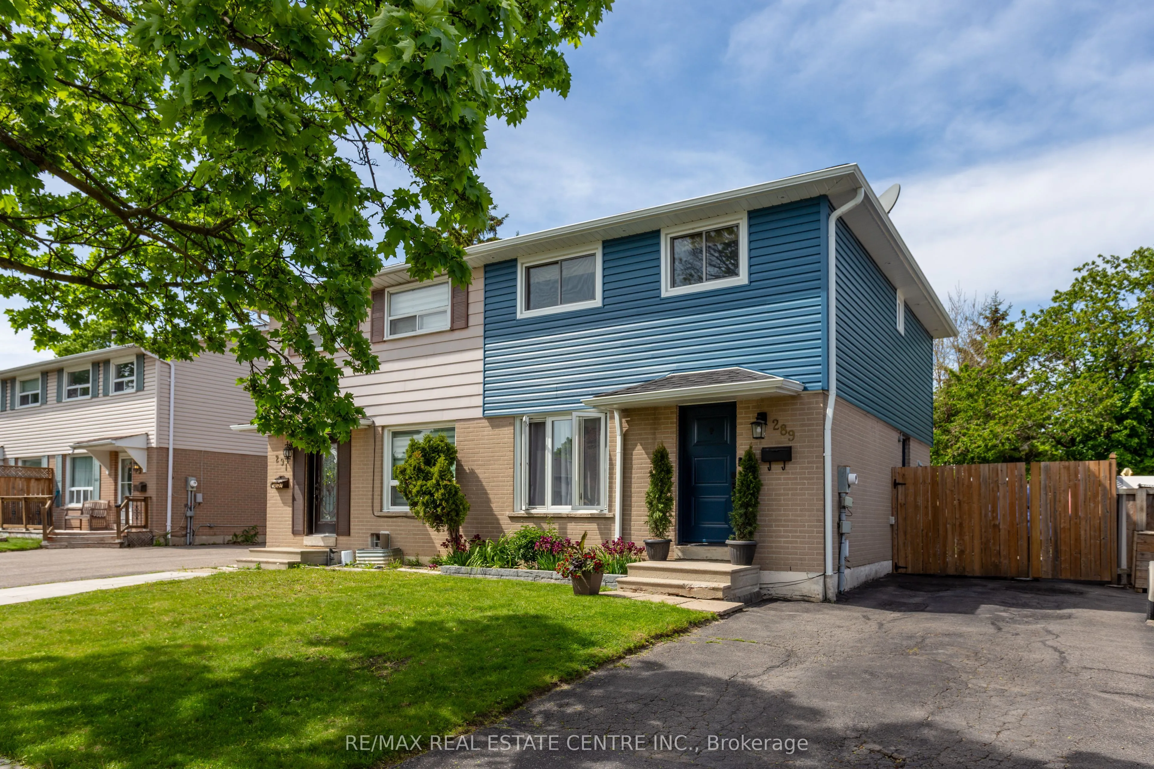 Semi-Detached Home For Sale | W13567406