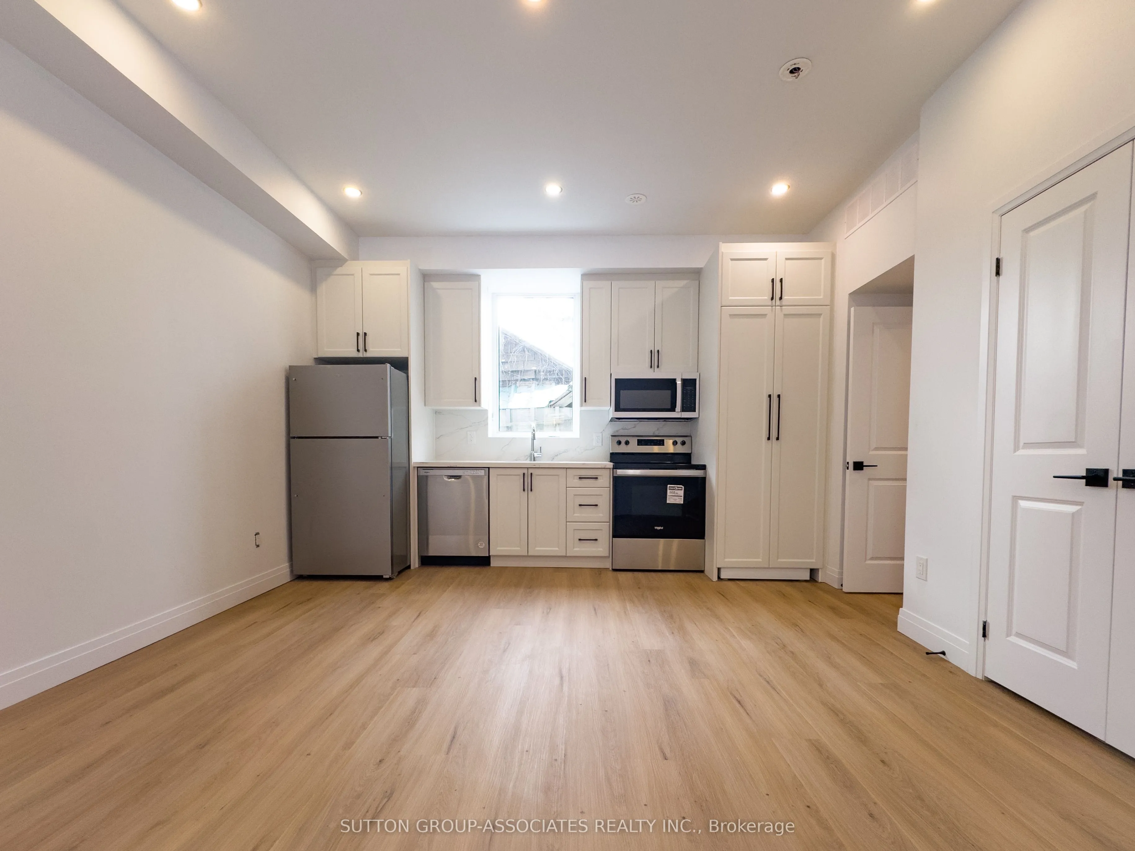 Link Property For Lease | W13578610