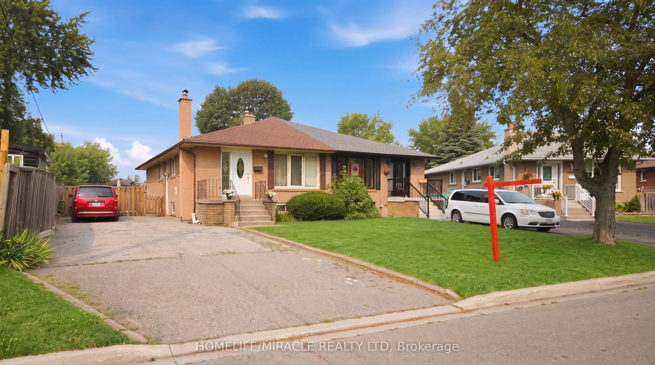 Semi-Detached Home For Sale | W13579428