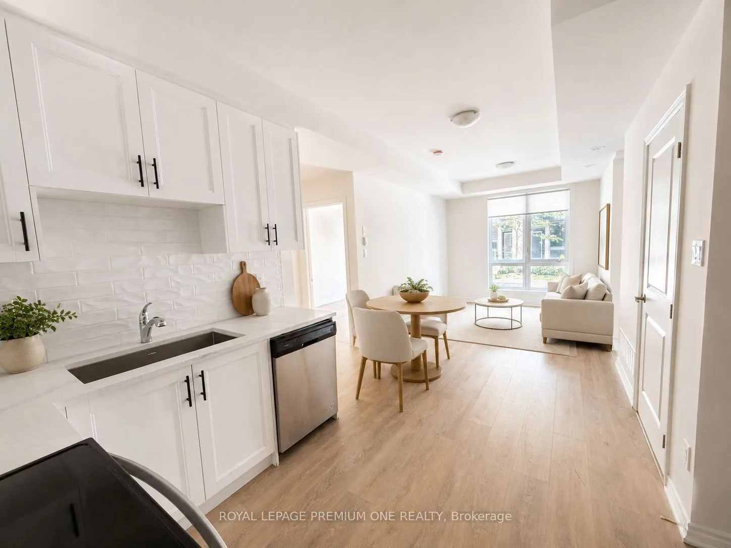 Property For Lease | W13579666
