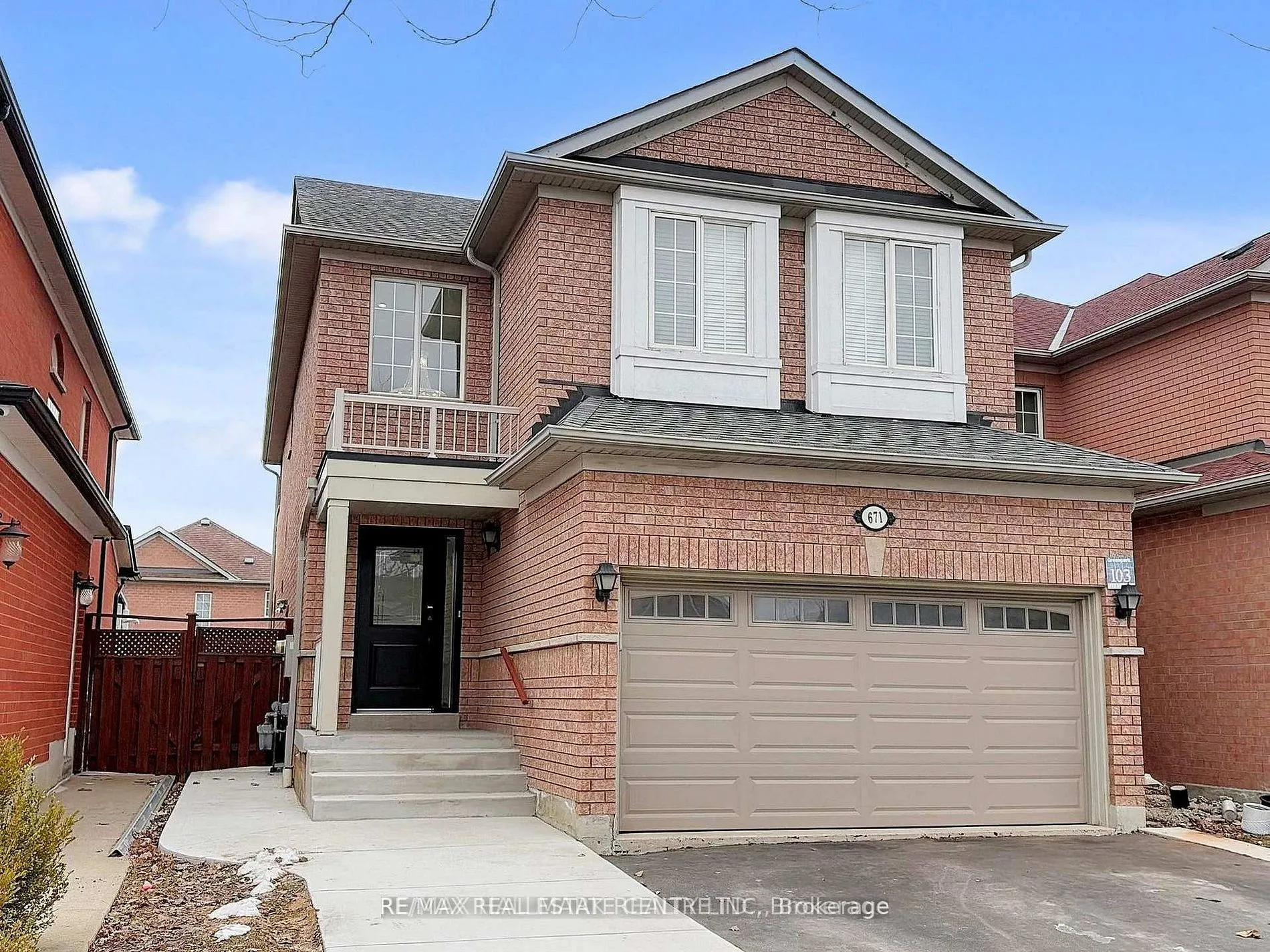 Detached Home For Lease | W13581918