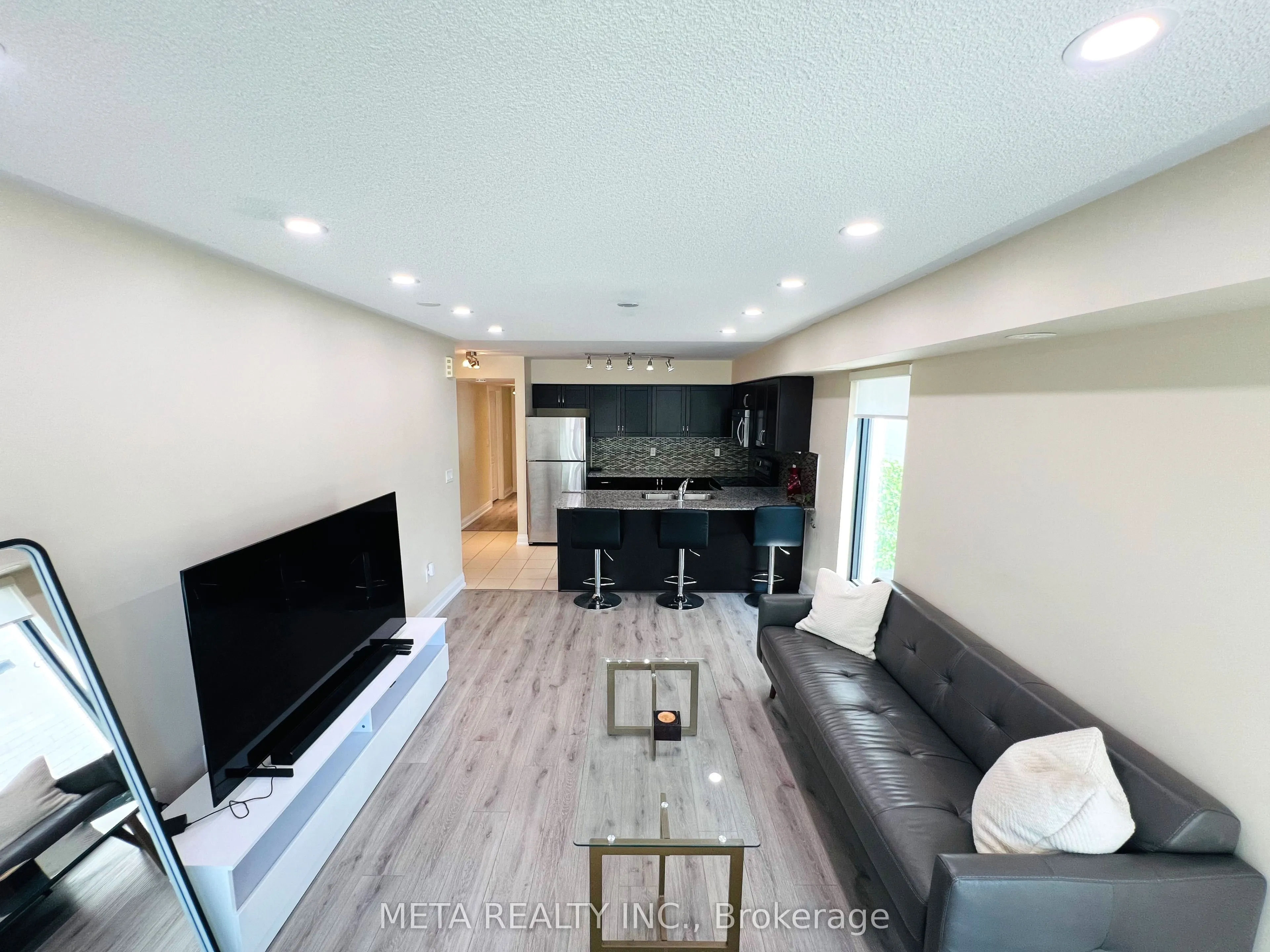 Property For Lease | W13584376