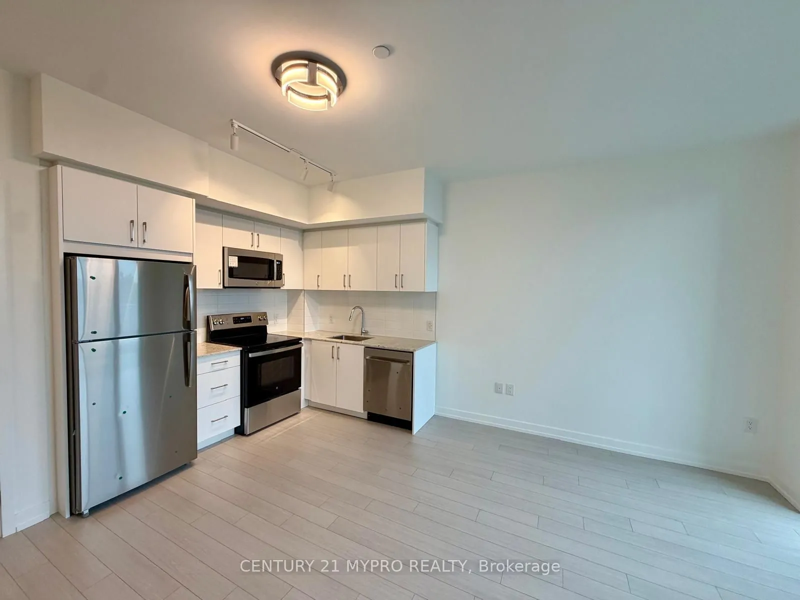 Property For Lease | W13590568