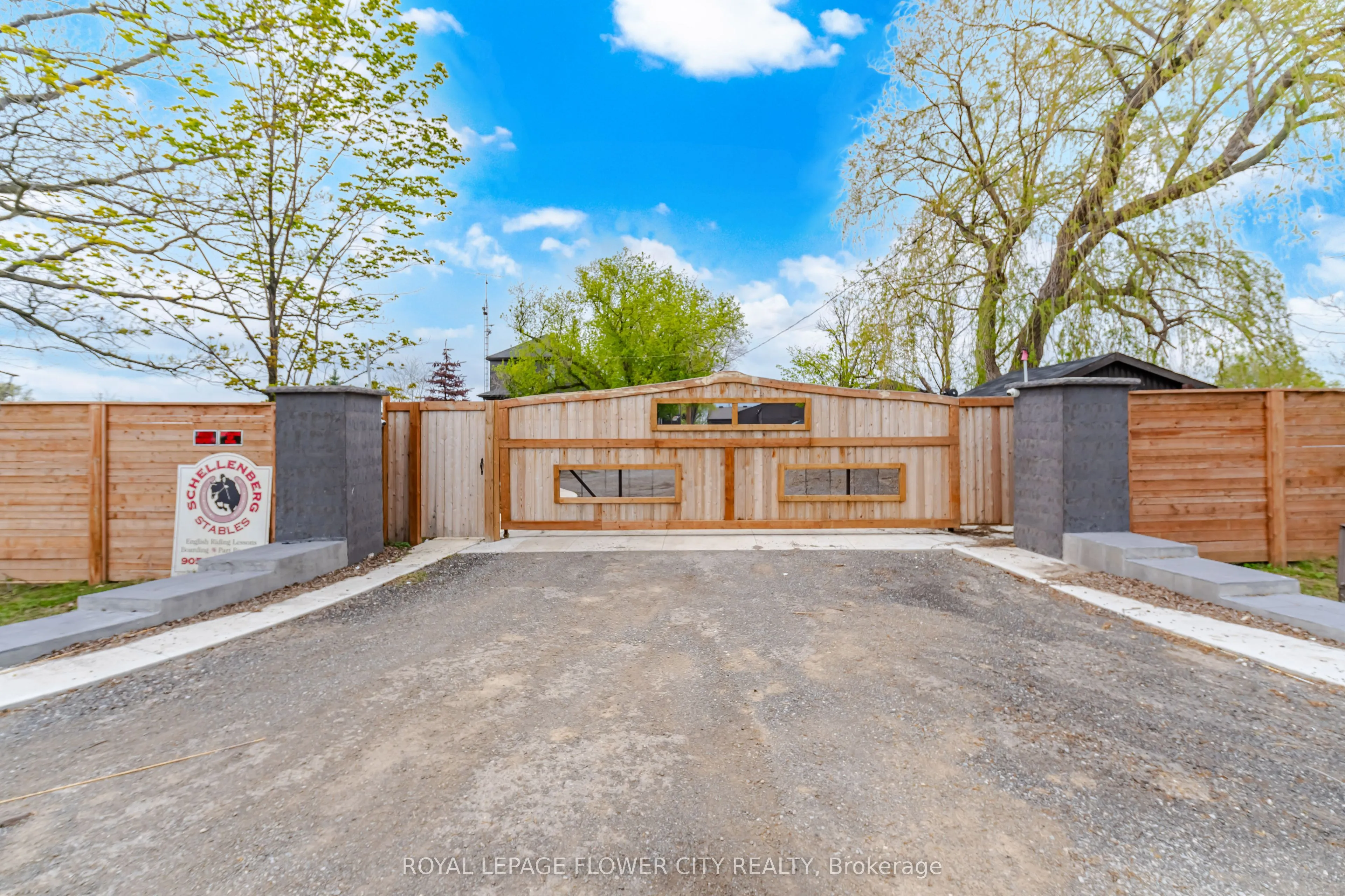 Detached Home For Sale | W13594854