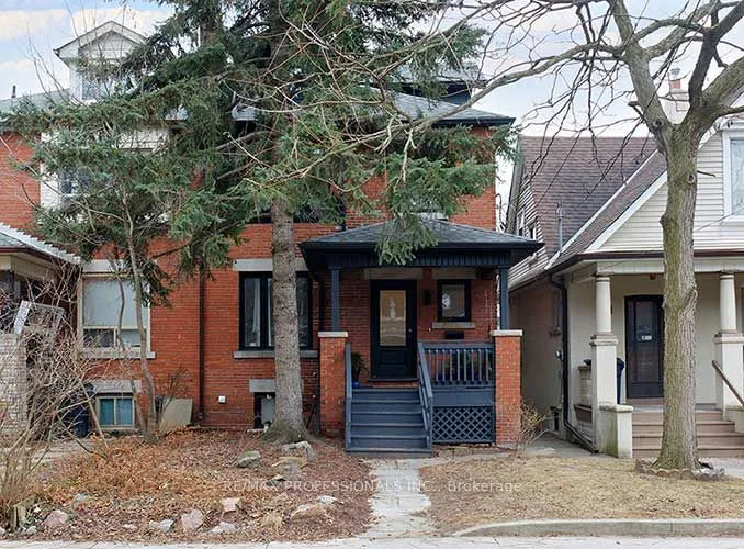 Semi-Detached Home For Lease | W13596582