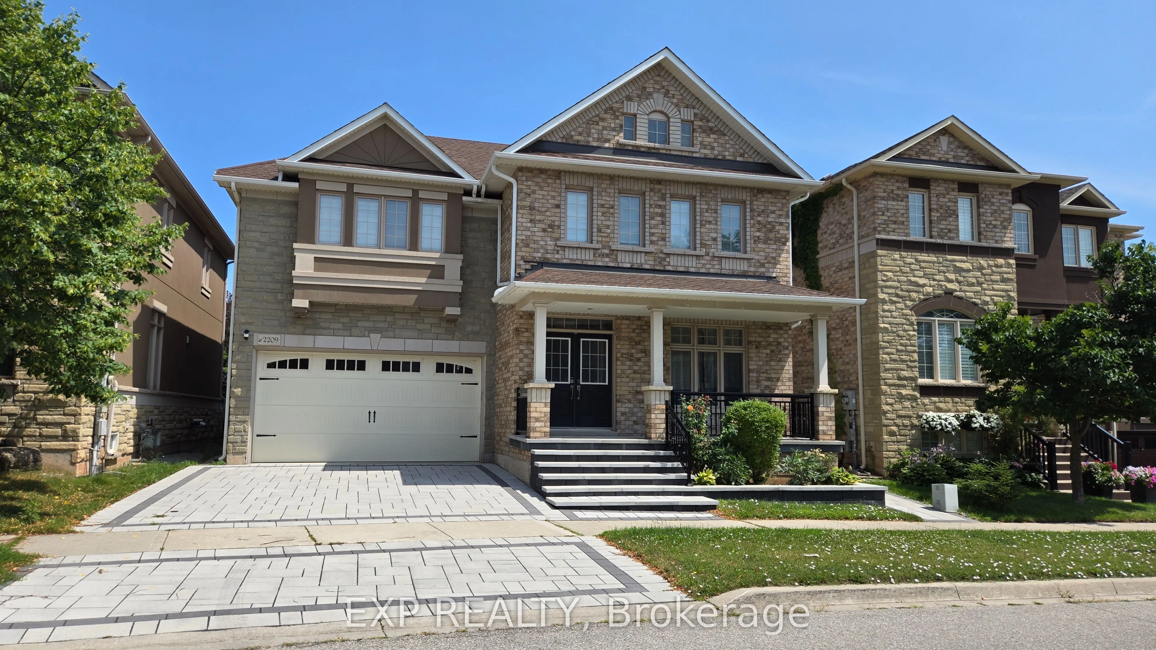 Detached Home For Lease | W13601000