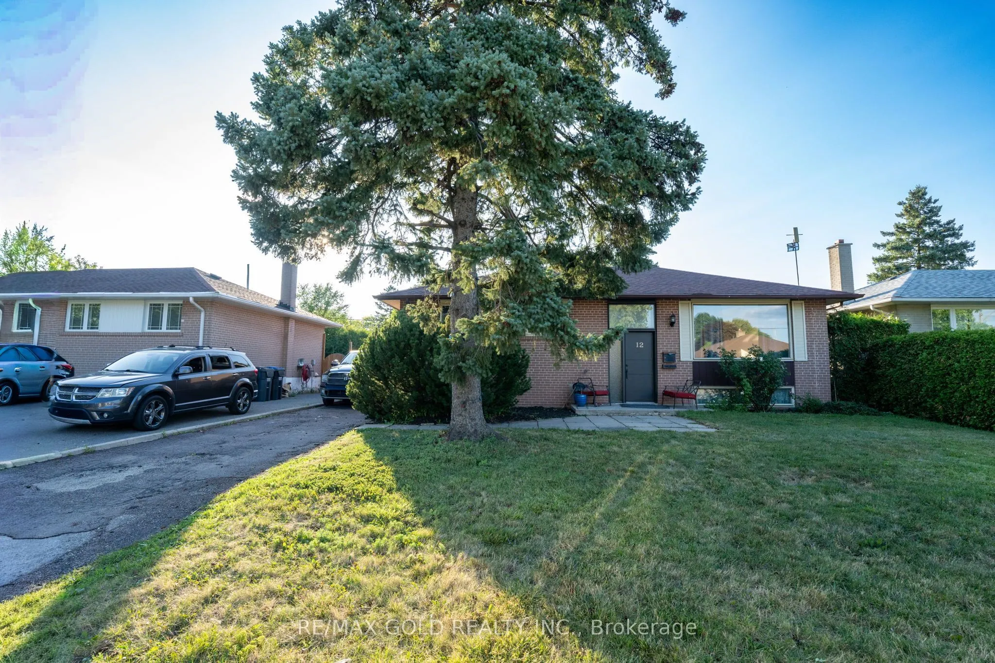 Detached Home For Sale | W13601402