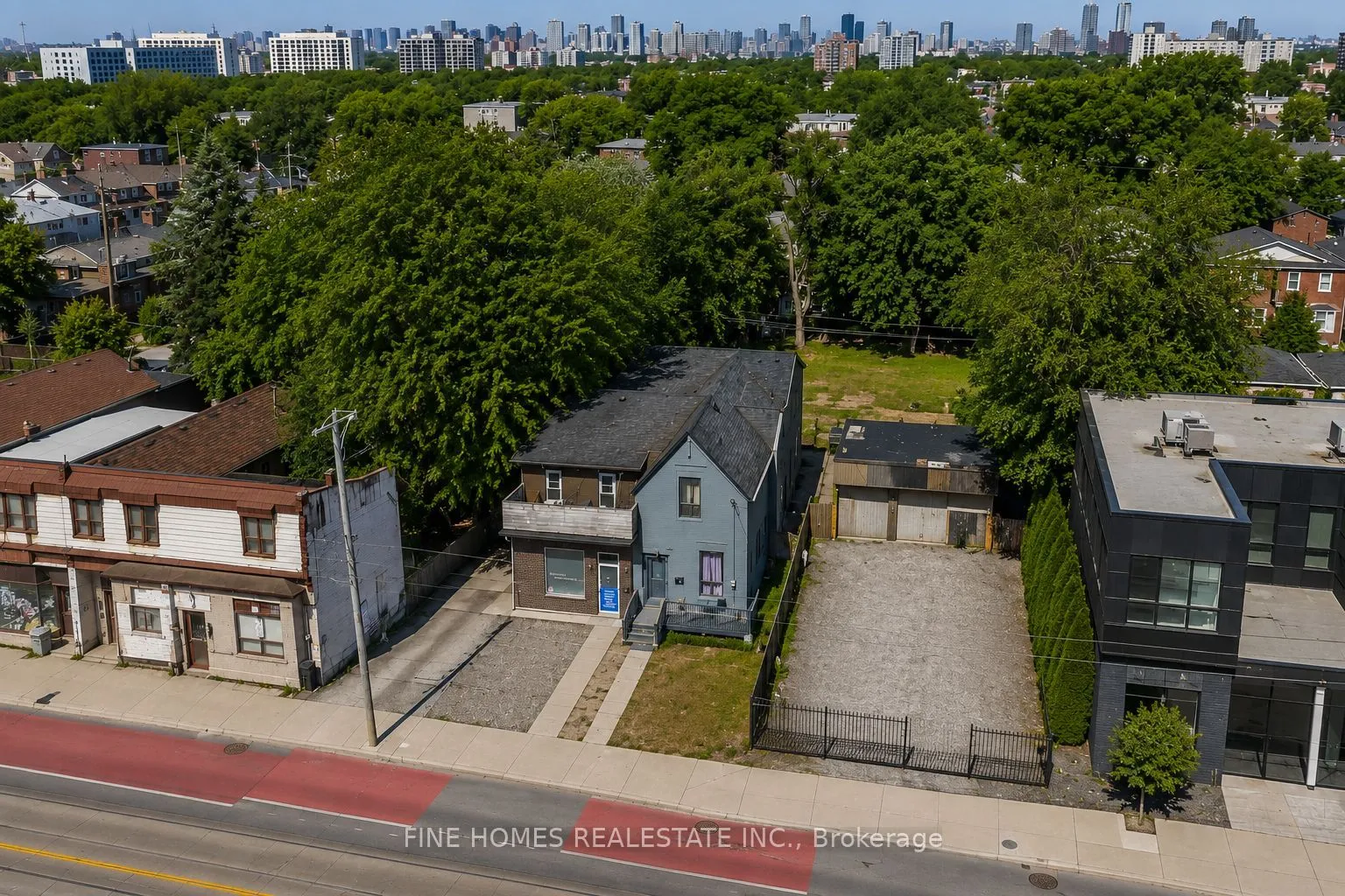 Semi-Detached Home For Sale | W13602156