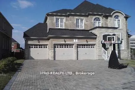 Detached Home For Lease | W13602926