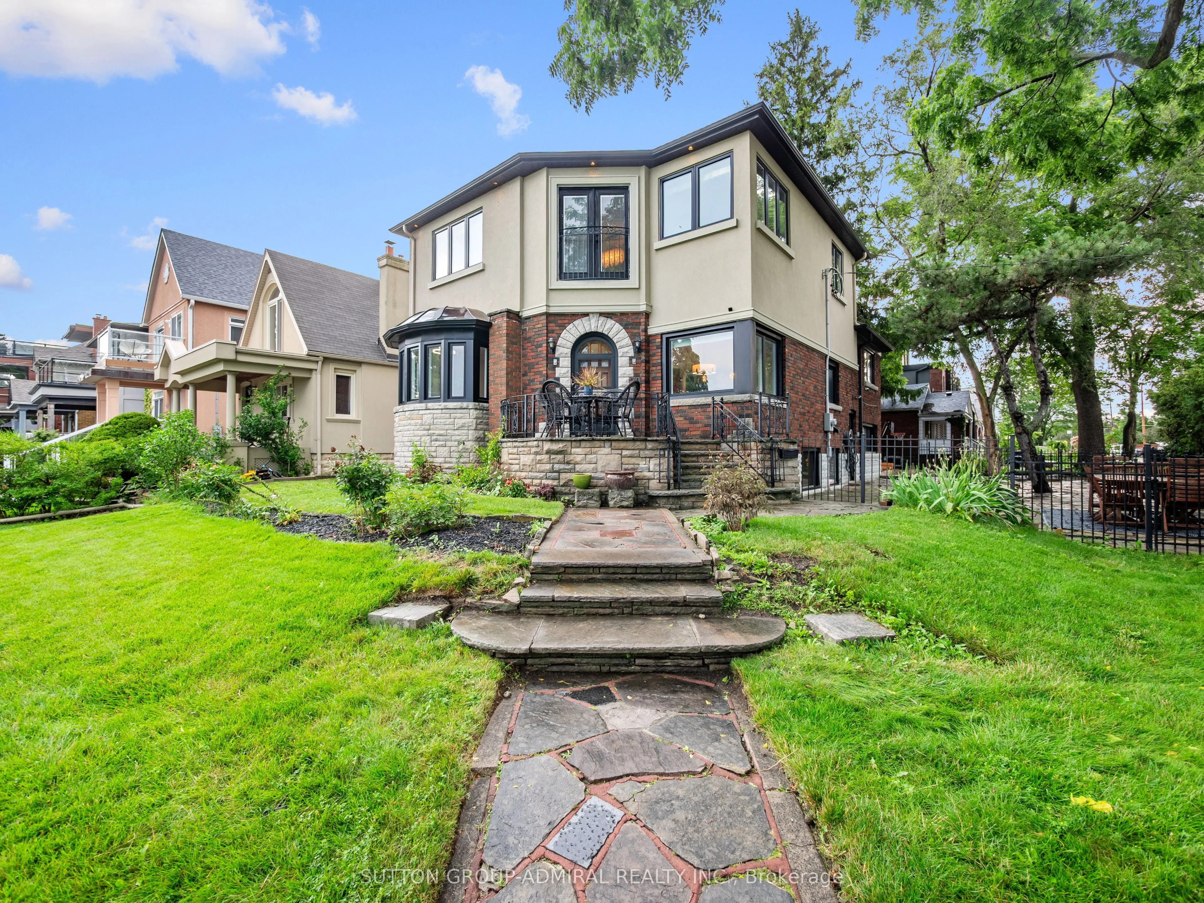 Detached Home For Sale | W13603696