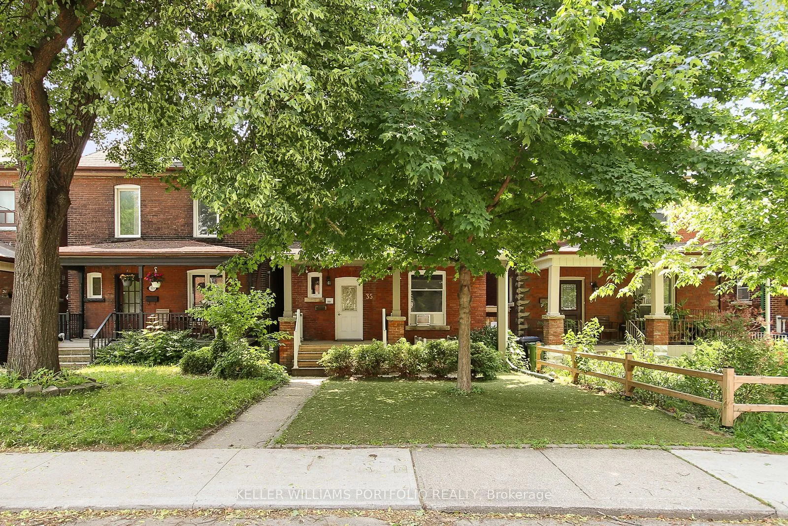 Triplex For Lease | W13603846