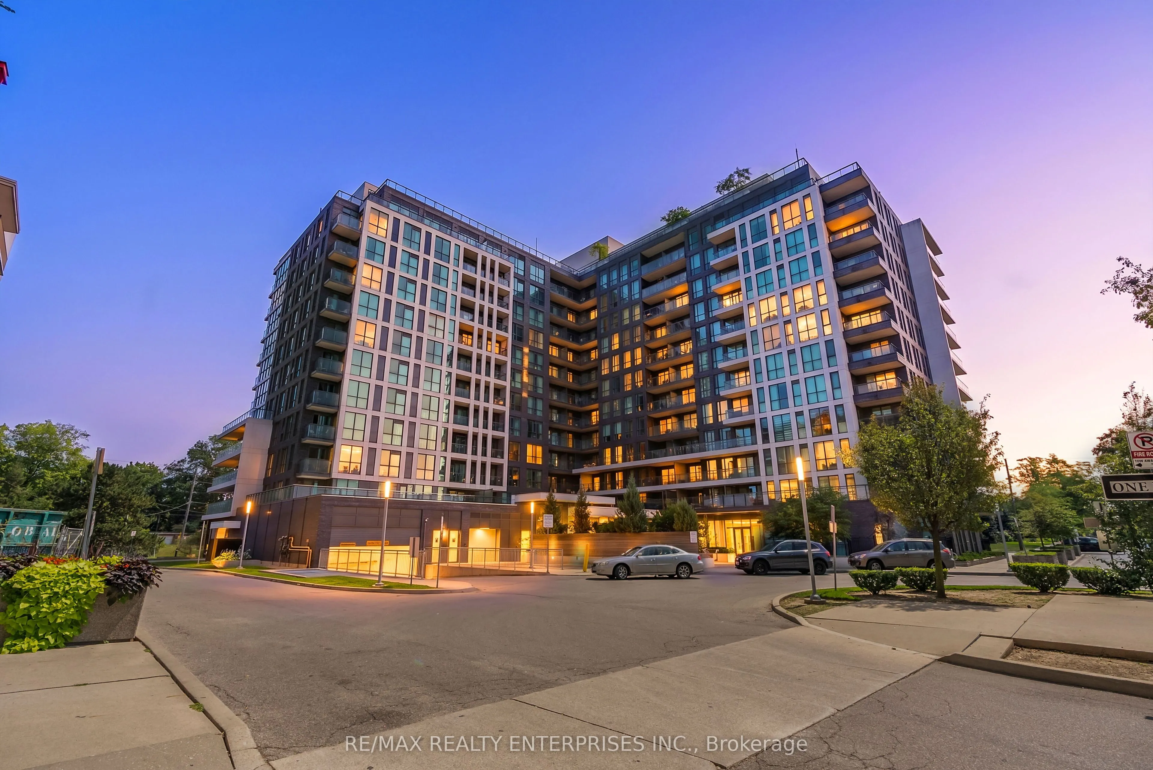 Property For Lease | W13604908