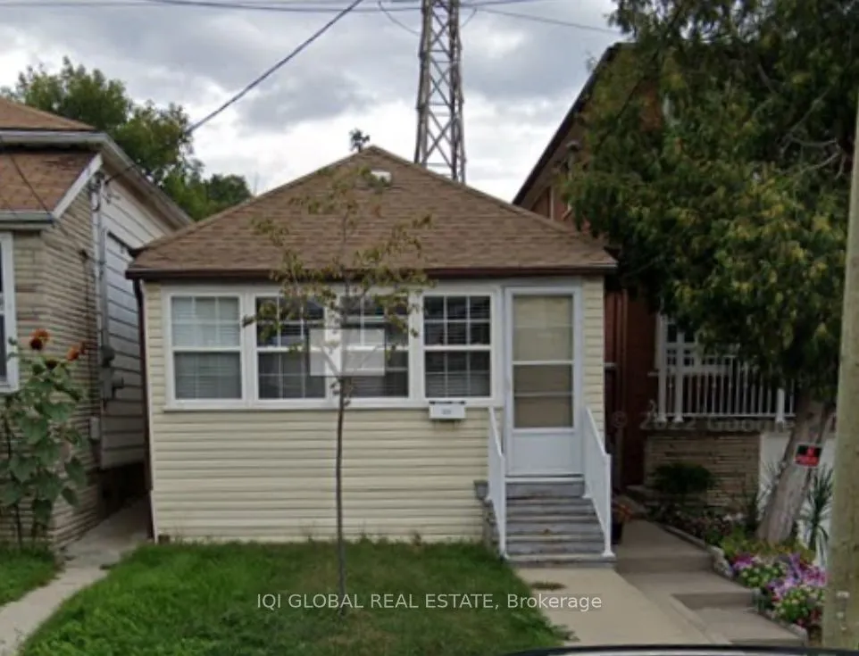 Detached Home For Sale | W13606044
