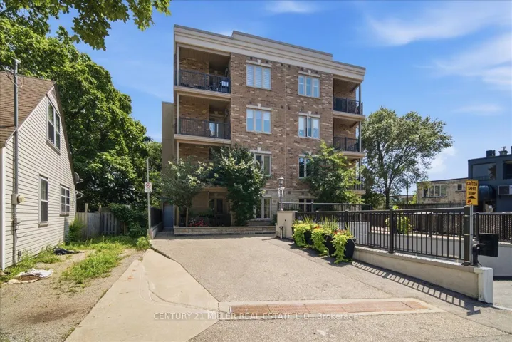 70 Stewart Street, Oakville, ON L6K 1X5