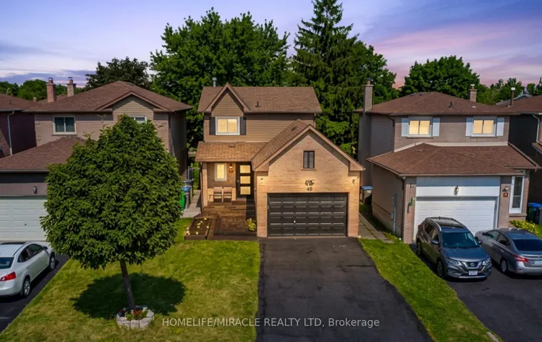 49 Newbridge Crescent, Brampton, ON L6S 4B5