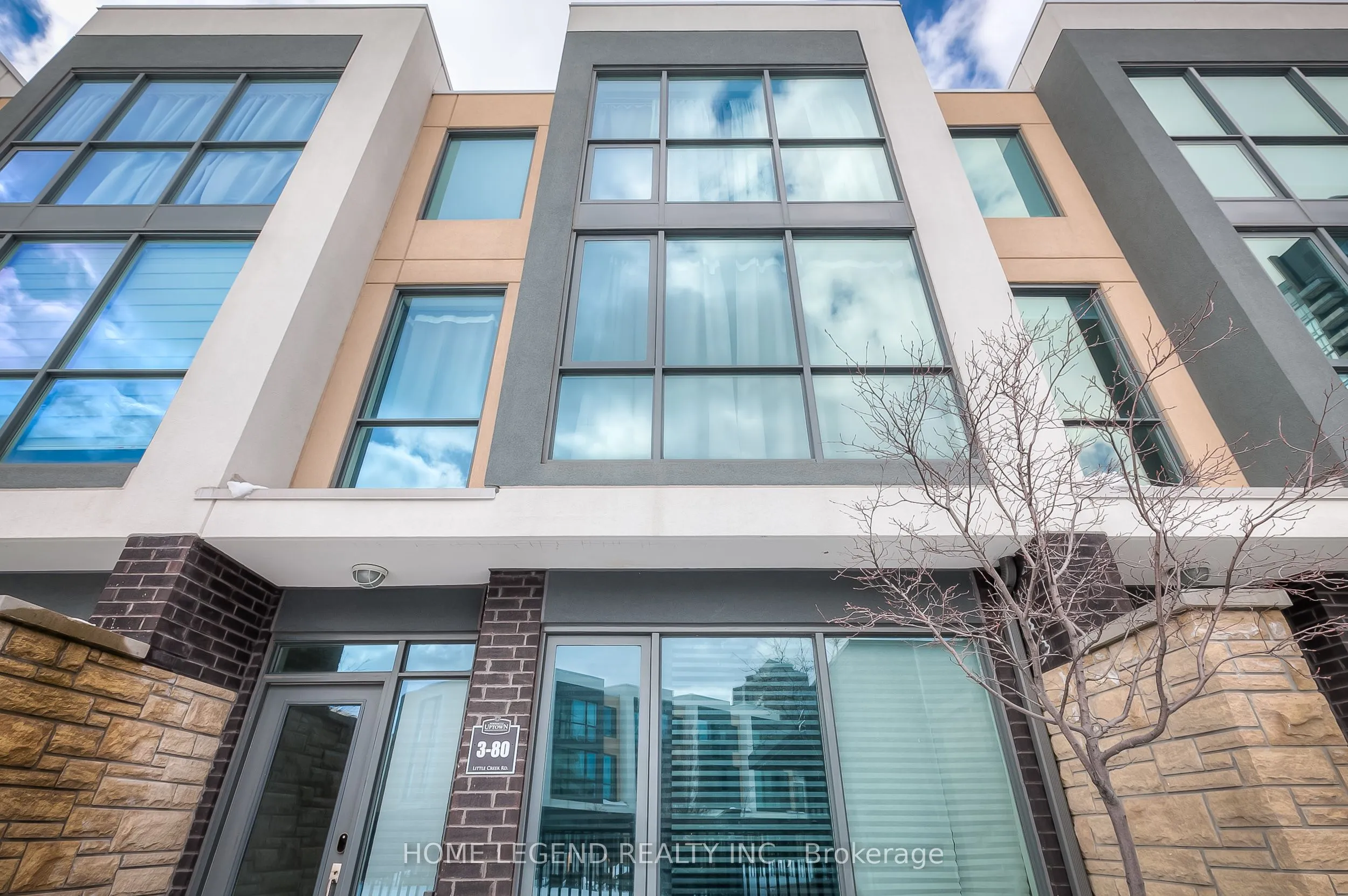 Property For Lease | W13611148