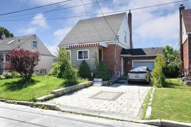 Detached Home For Lease | W13611364