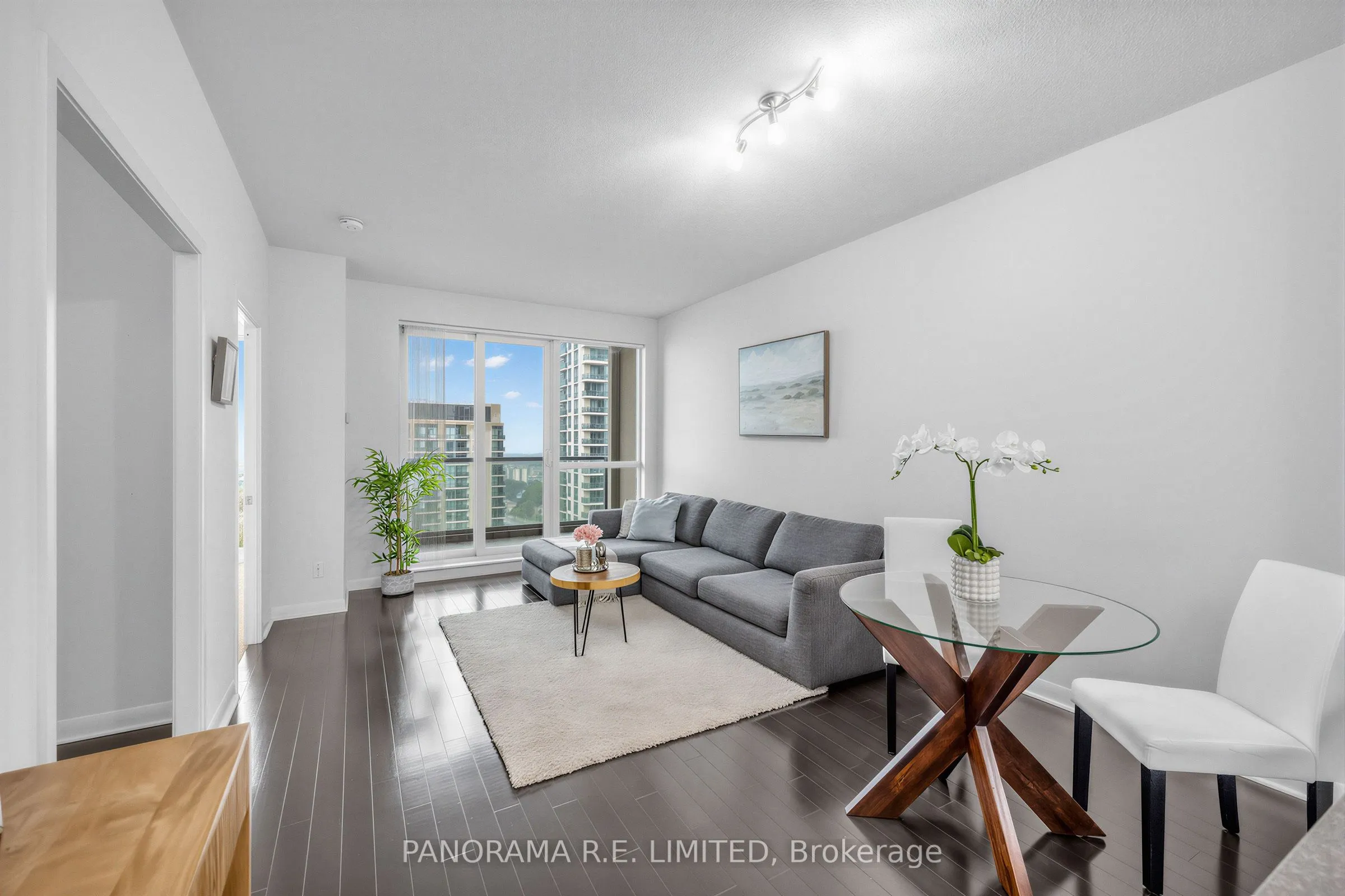 Property For Sale | W13611472