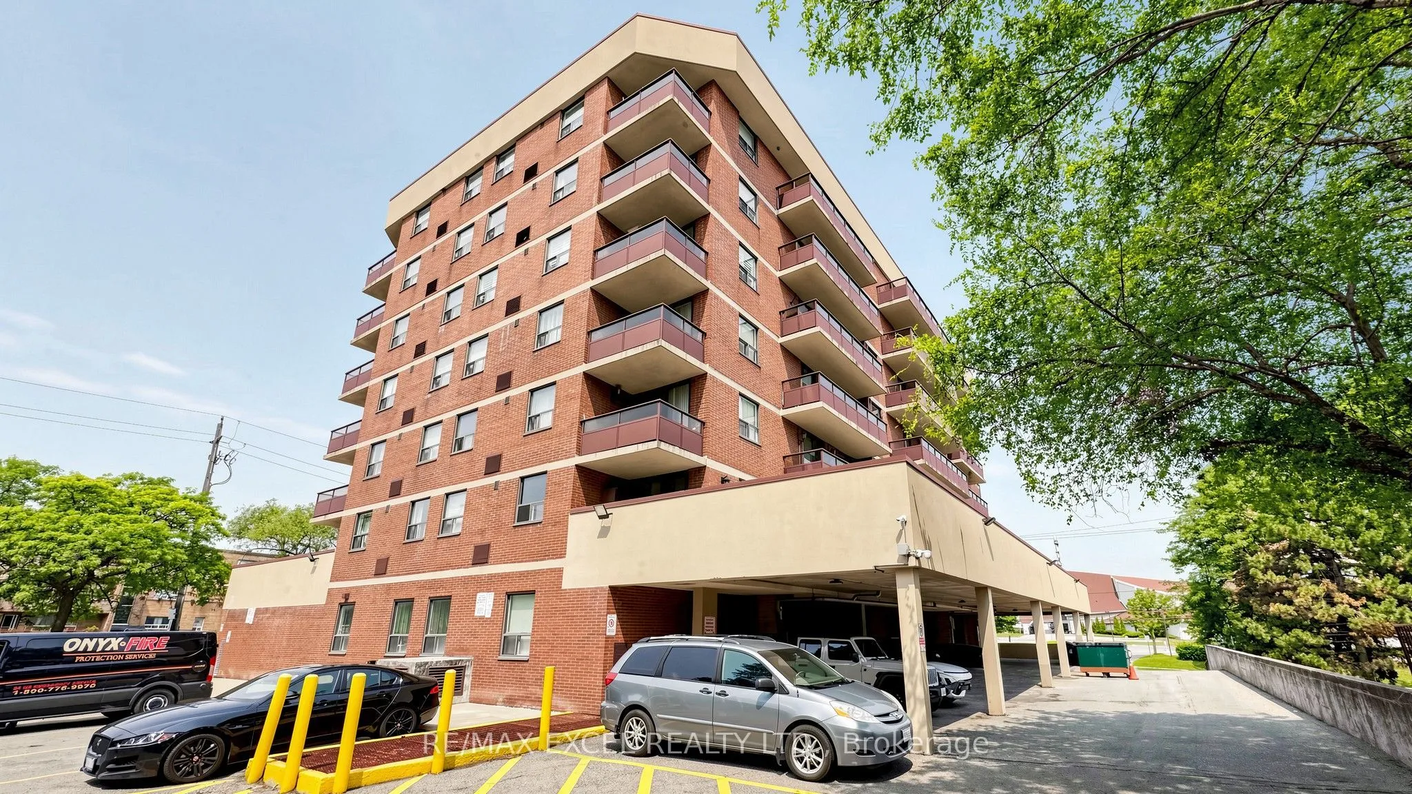 Property For Sale | W13613832