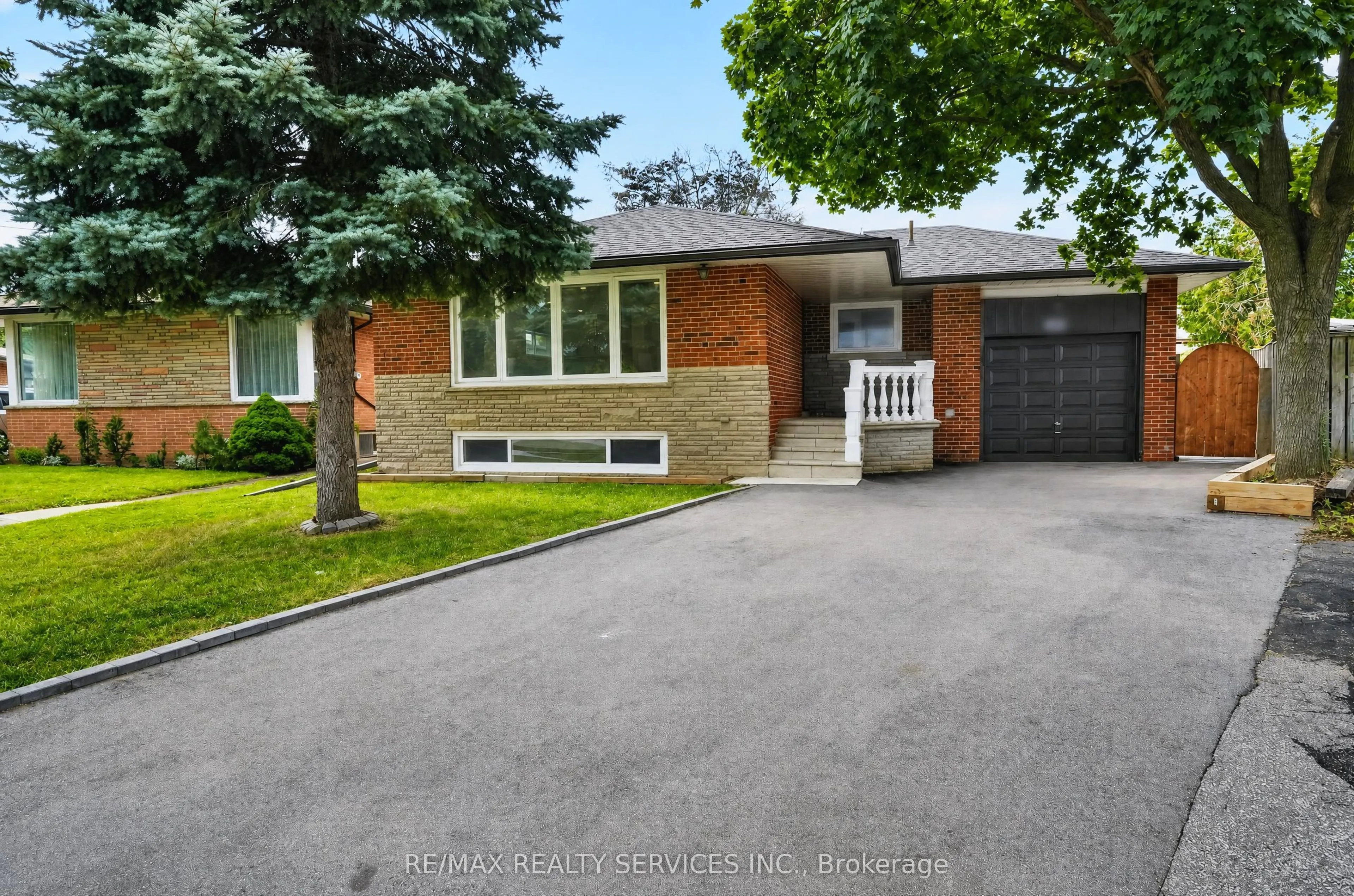Detached Home For Sale | W13617472