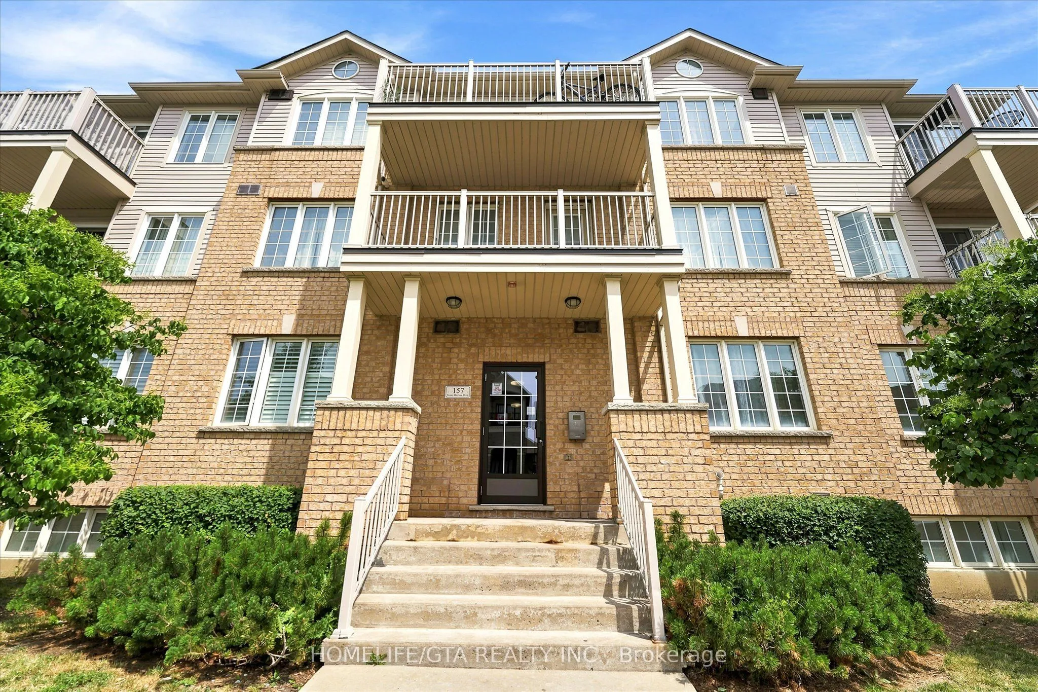 Property For Sale | W13618738