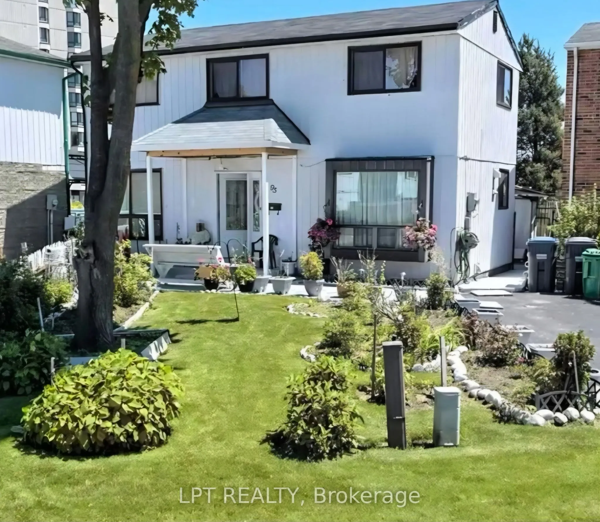 Detached Home For Sale | W13620960