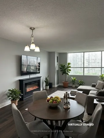 Living / Dining Room