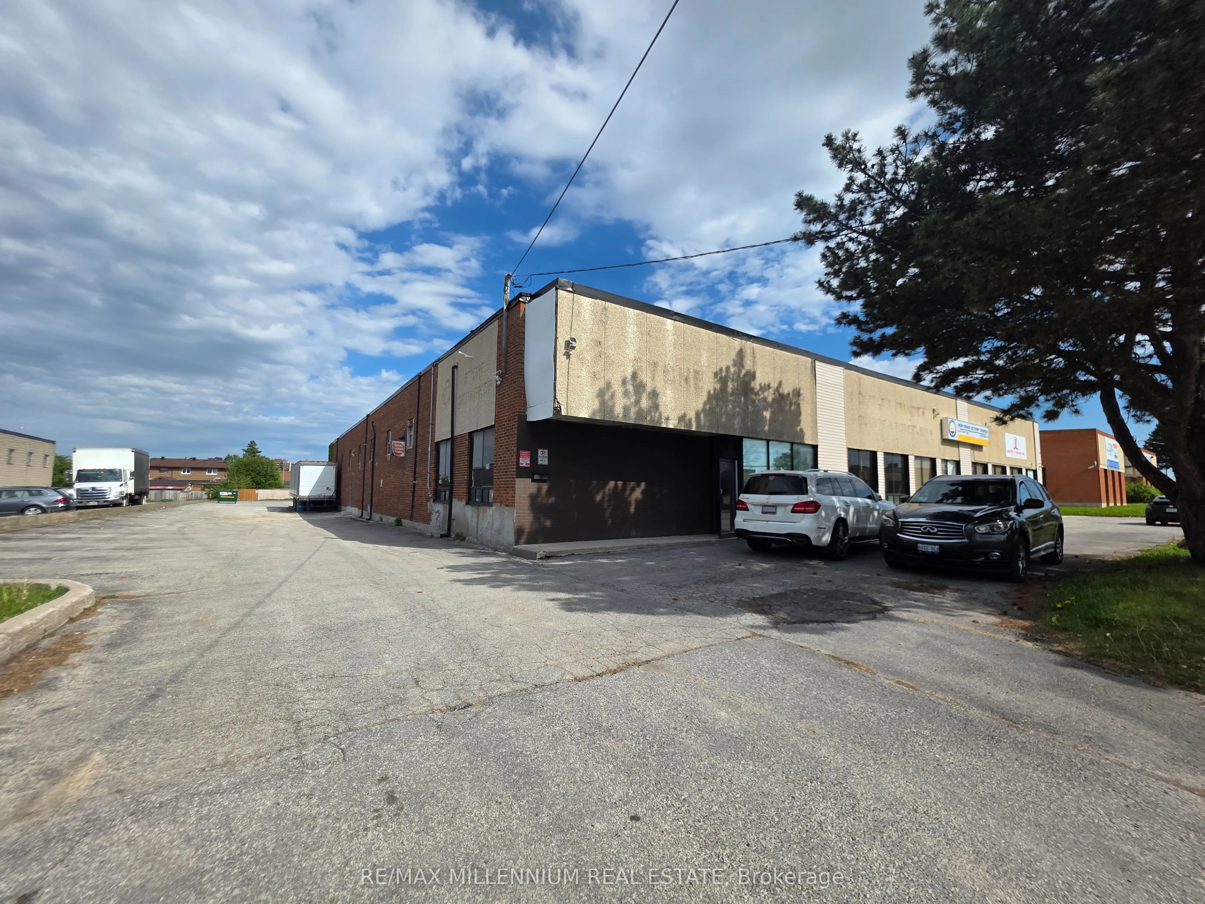 Industrial Property For Lease | W13622720