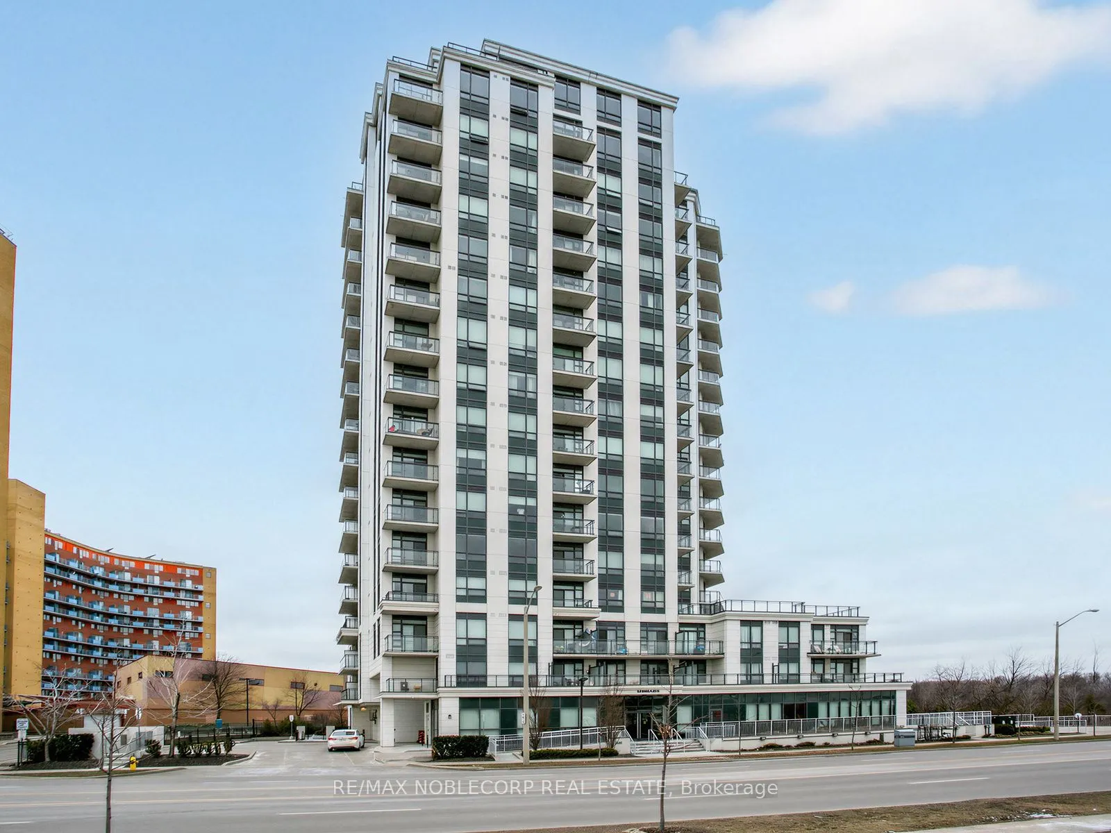 Property For Lease | W13625636