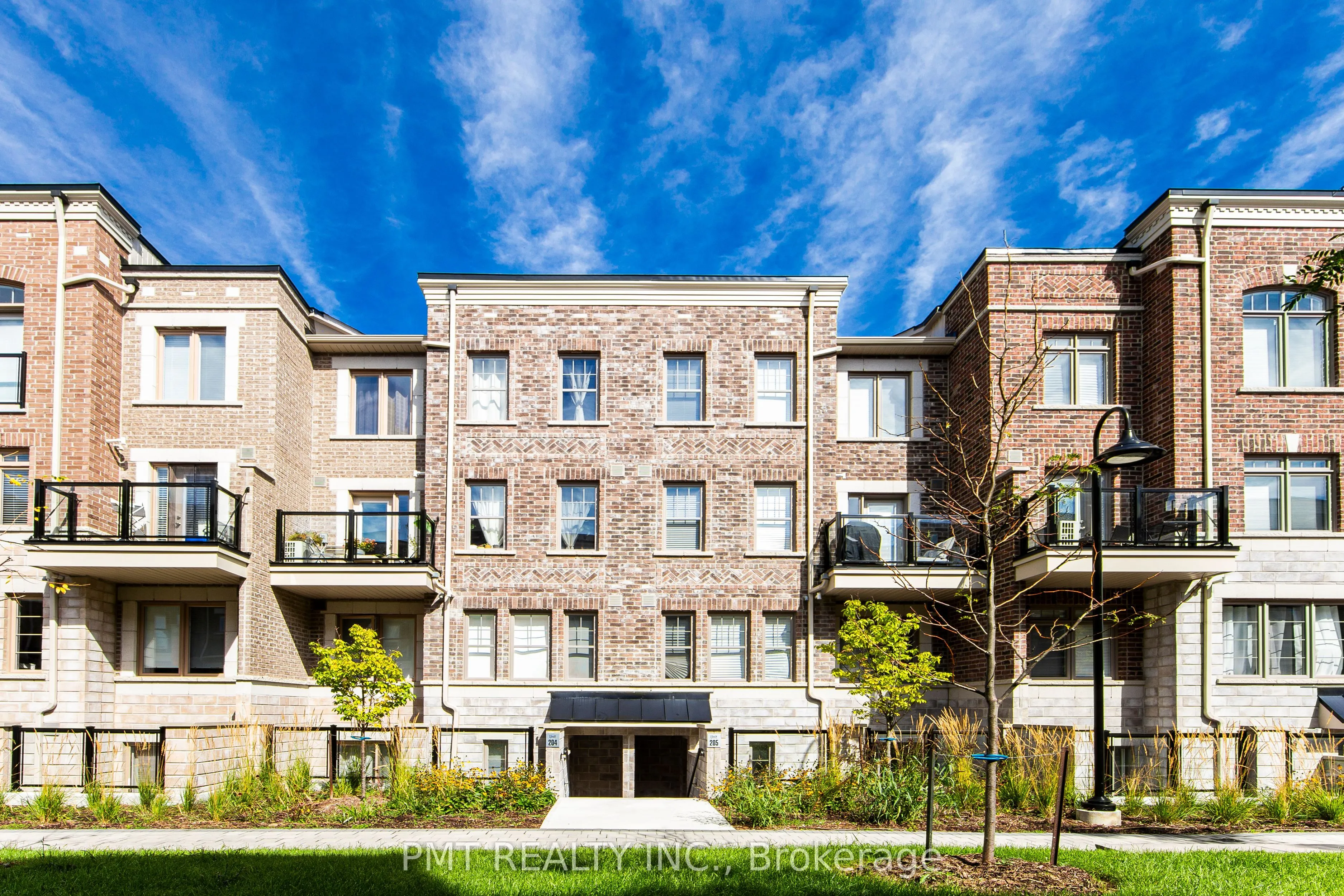 Property For Lease | W13625972