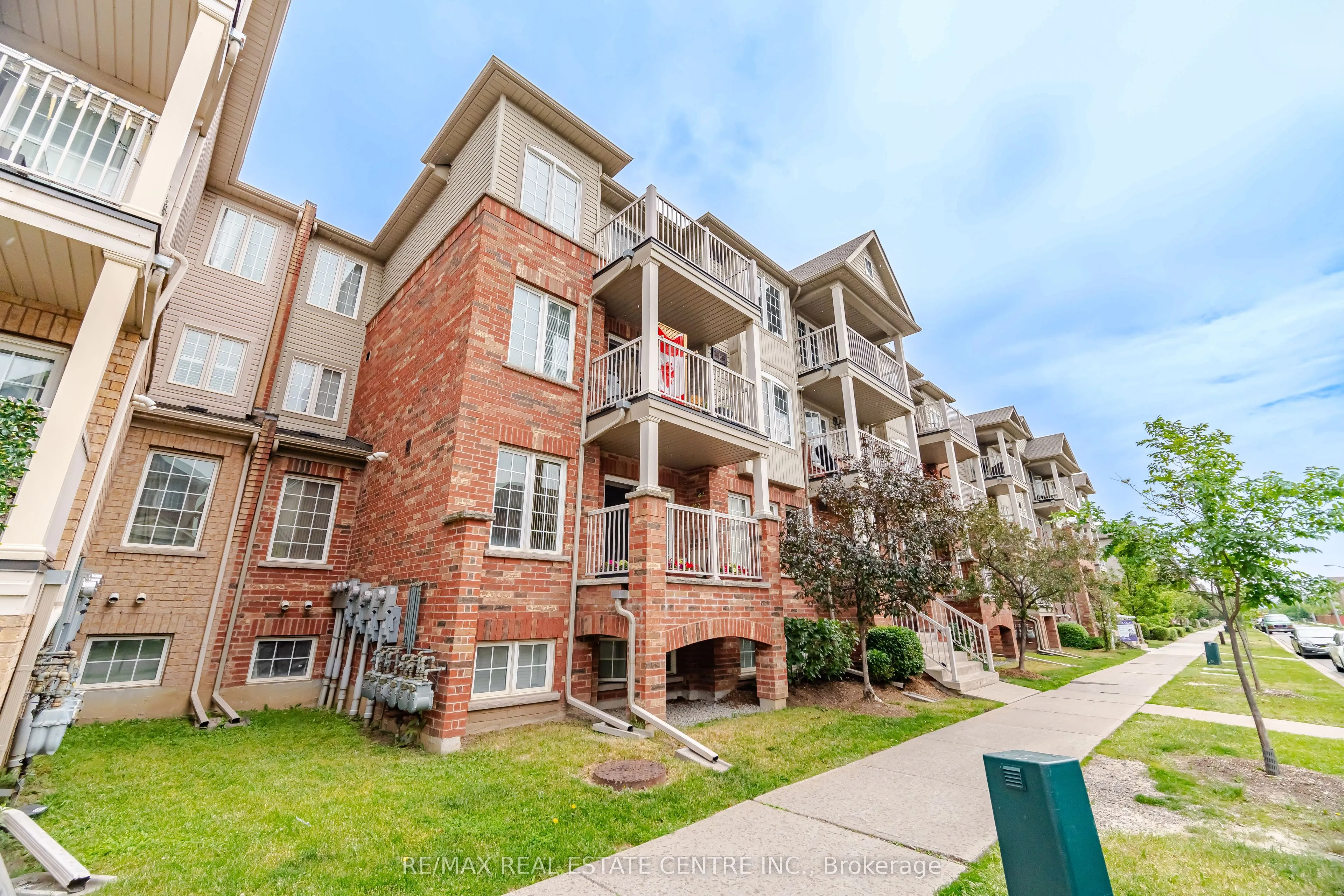 Property For Sale | W13627318