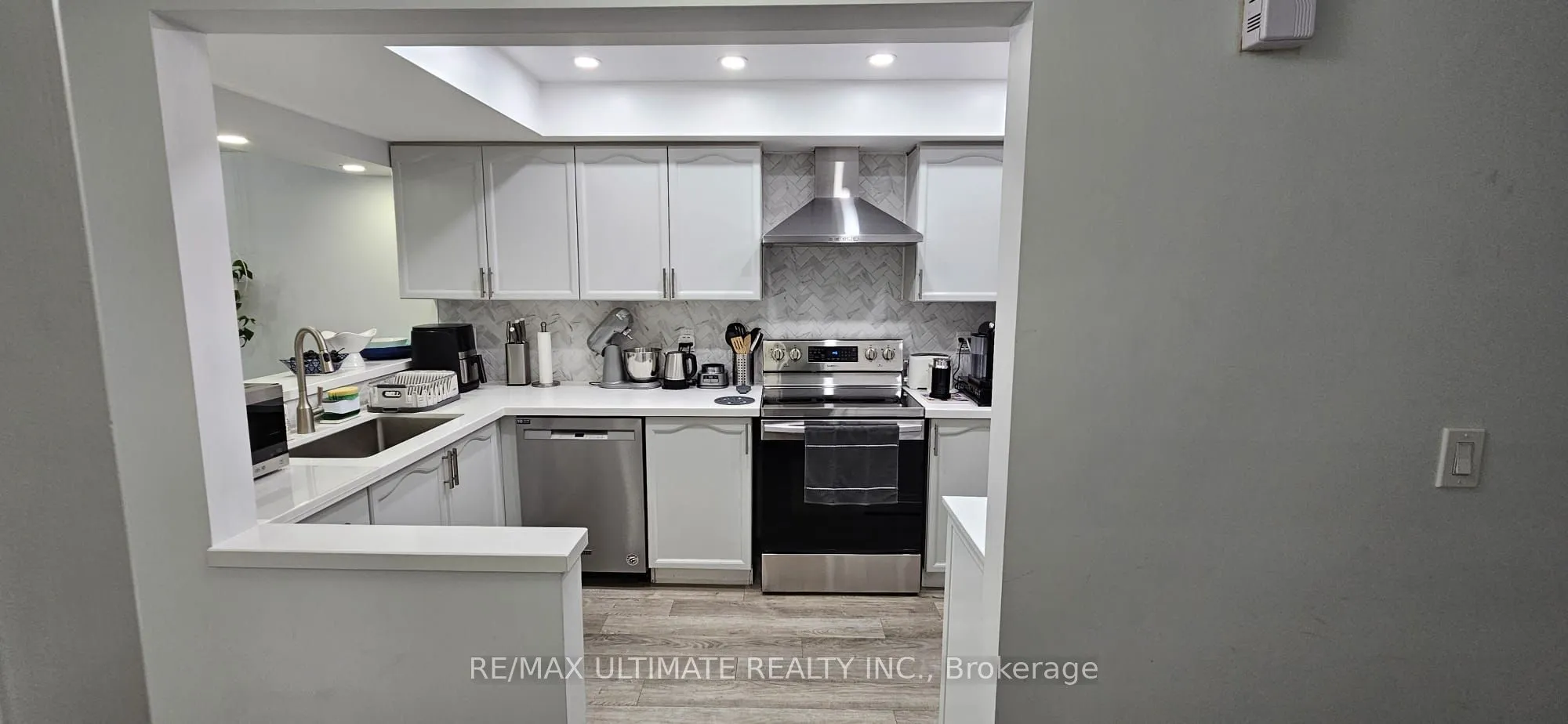 Property For Lease | W13629658